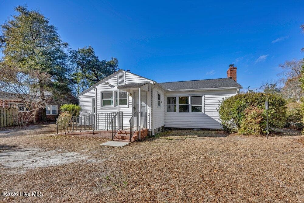 Single Family Residence at 329 Wayne Drive, Wilmington, NC 28403, photo 34 of 45