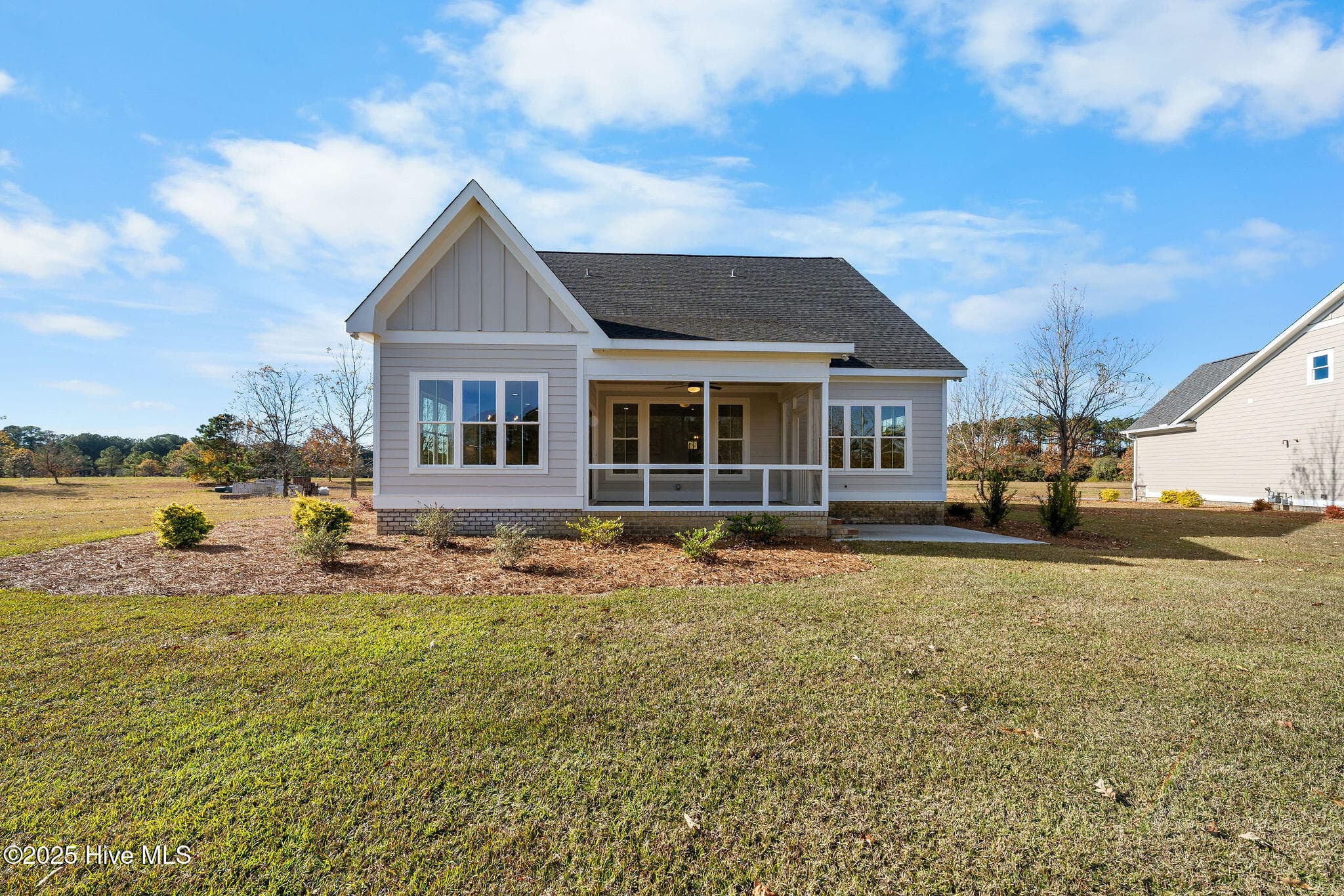 Single Family Residence at 141 Sycamore Lakes Drive, Wallace, NC 28466, photo 17 of 101