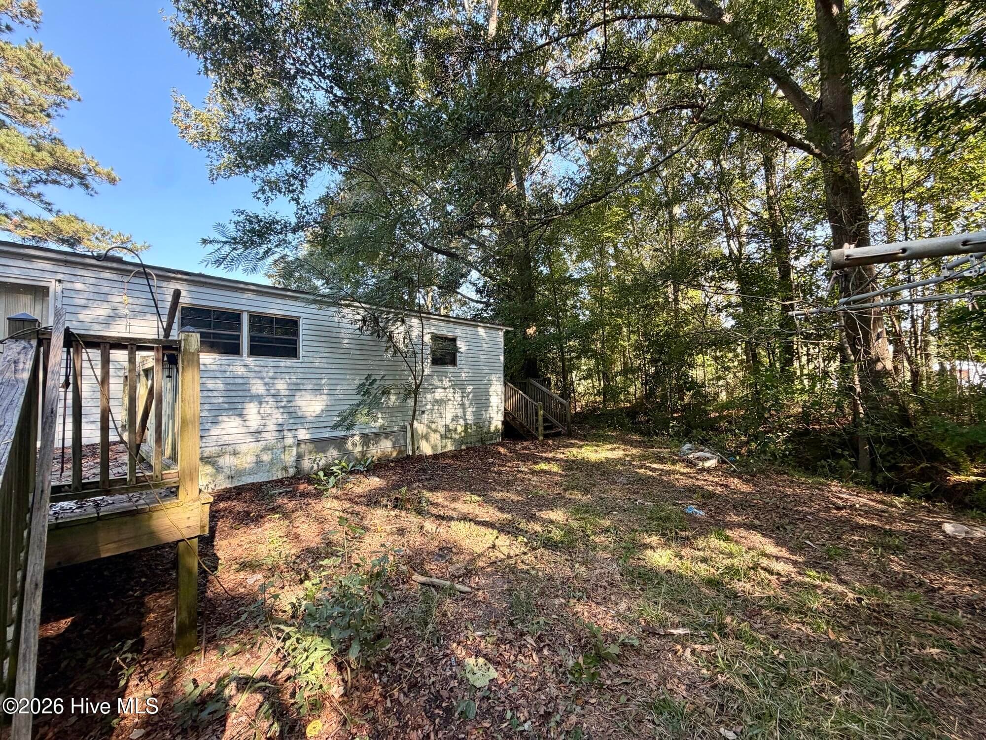 Manufactured Home at 9559 S Us 17 Highway S, Chocowinity, NC 27817, photo 2 of 9