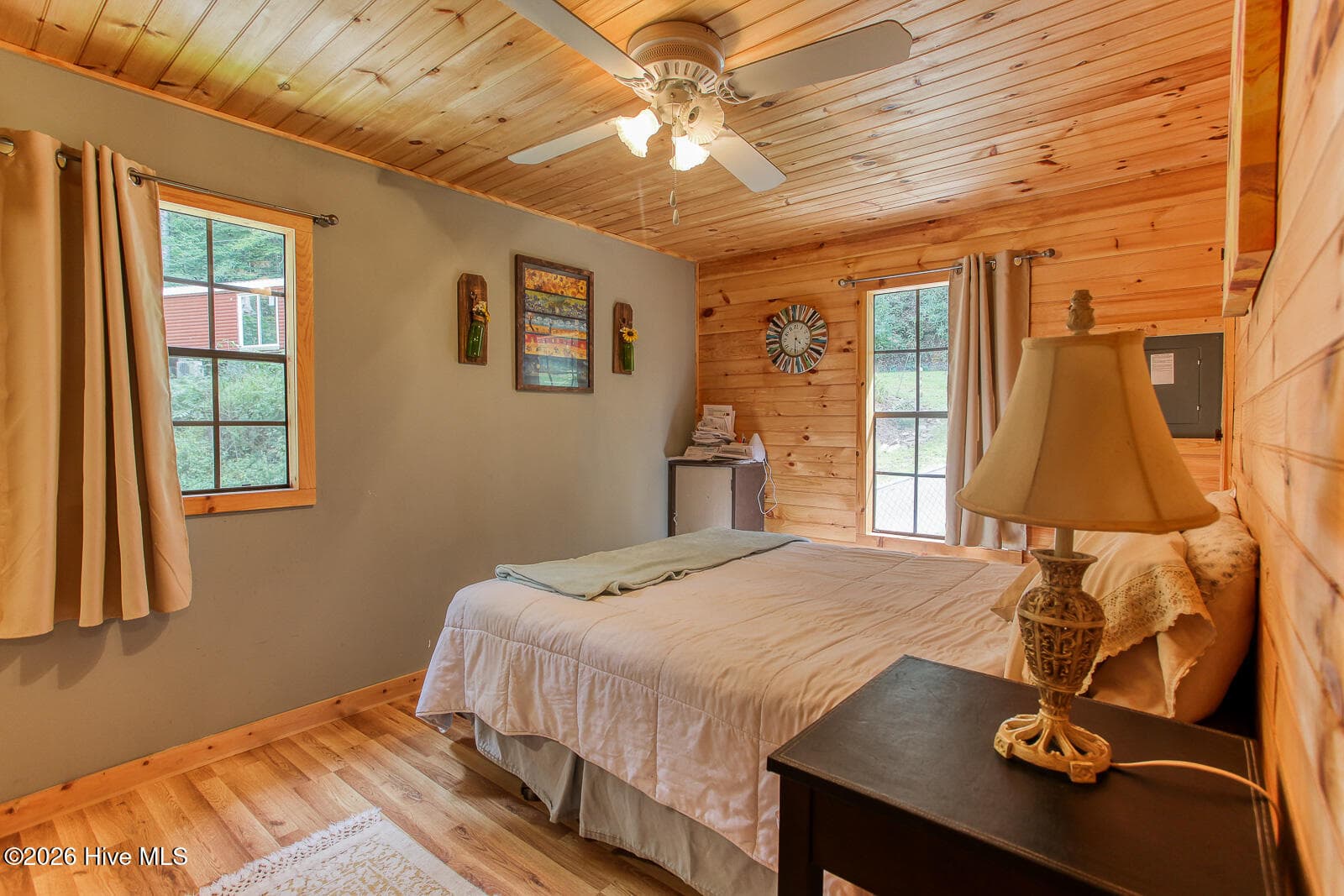 Manufactured Home at 447 Anderson Creek, Robbinsville, NC 28771, photo 35 of 98
