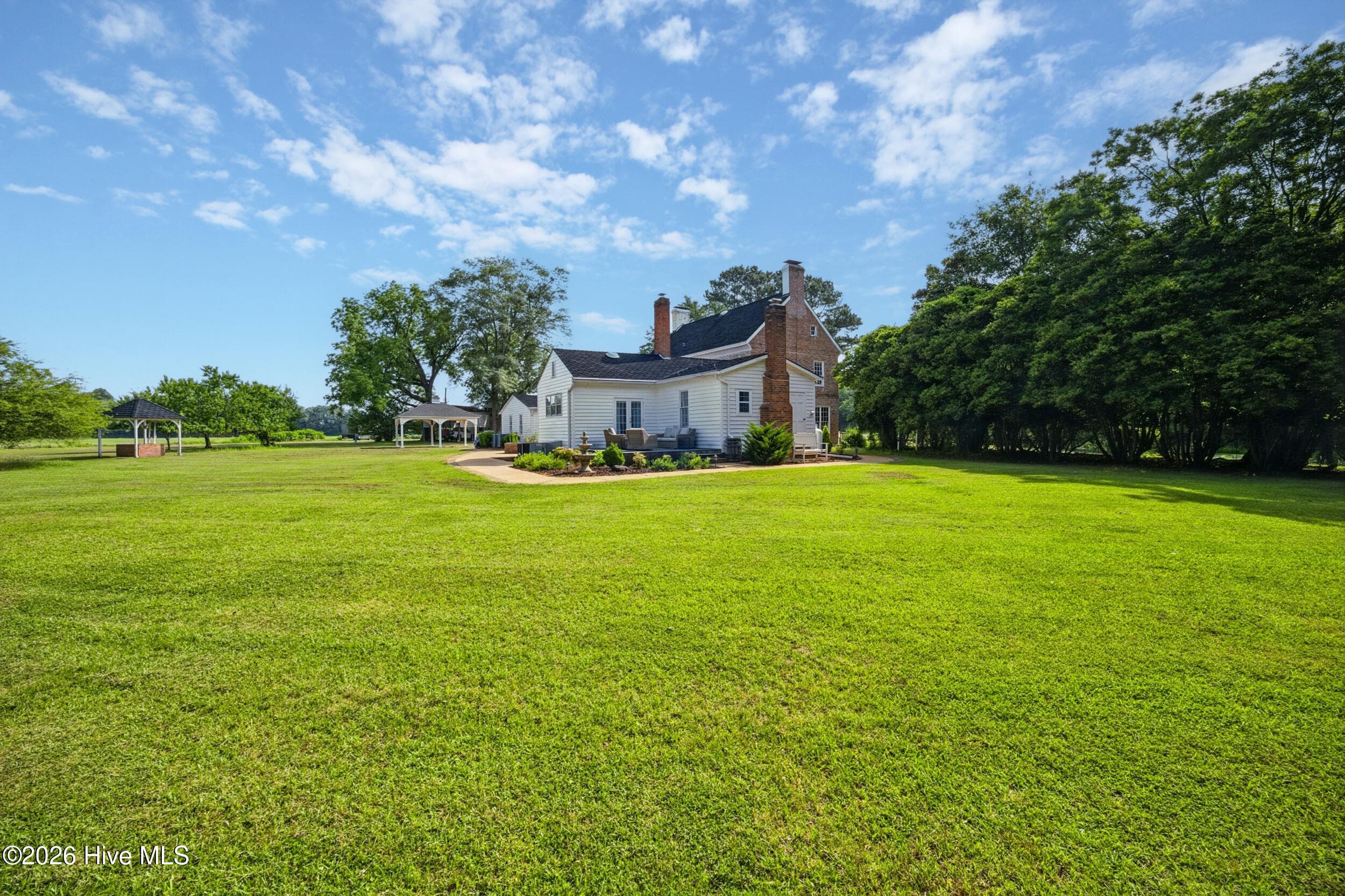 Single Family Residence at 154 Shipyard Road, Camden, NC 27921, photo 5 of 74