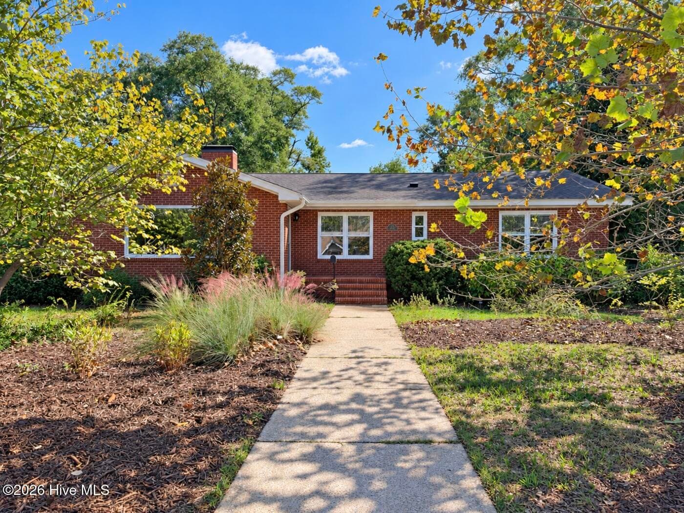 Single Family Residence at 320 Northern Boulevard, Wilmington, NC 28401, photo 132 of 159