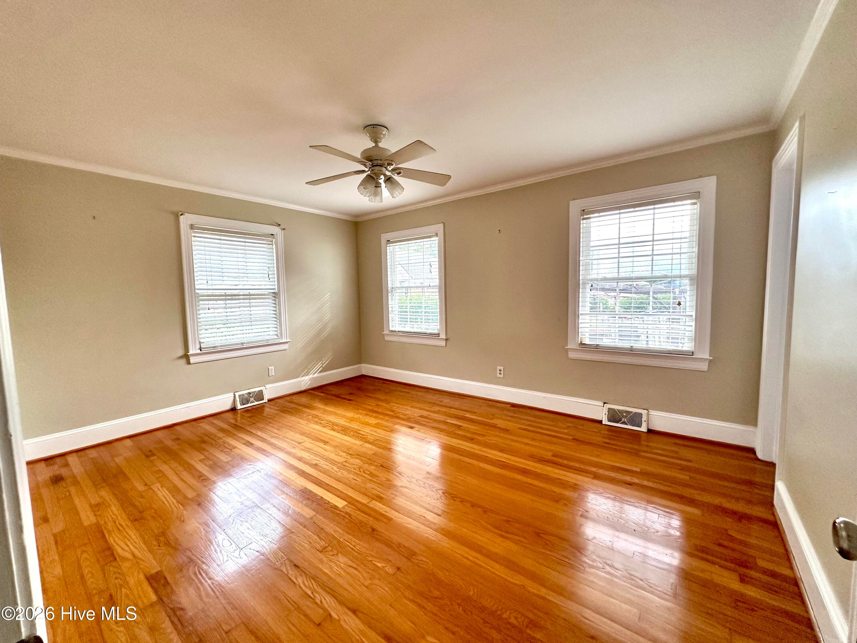 Single Family Residence at 2106 Southview Drive, Greenville, NC 27858, photo 17 of 20