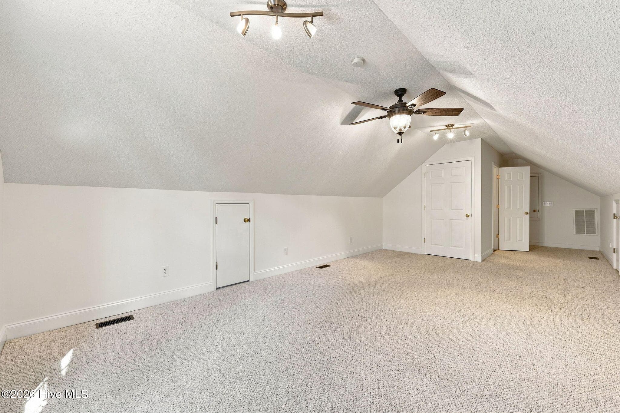 Single Family Residence at 2119 Royal Pines Drive, New Bern, NC 28560, photo 24 of 58