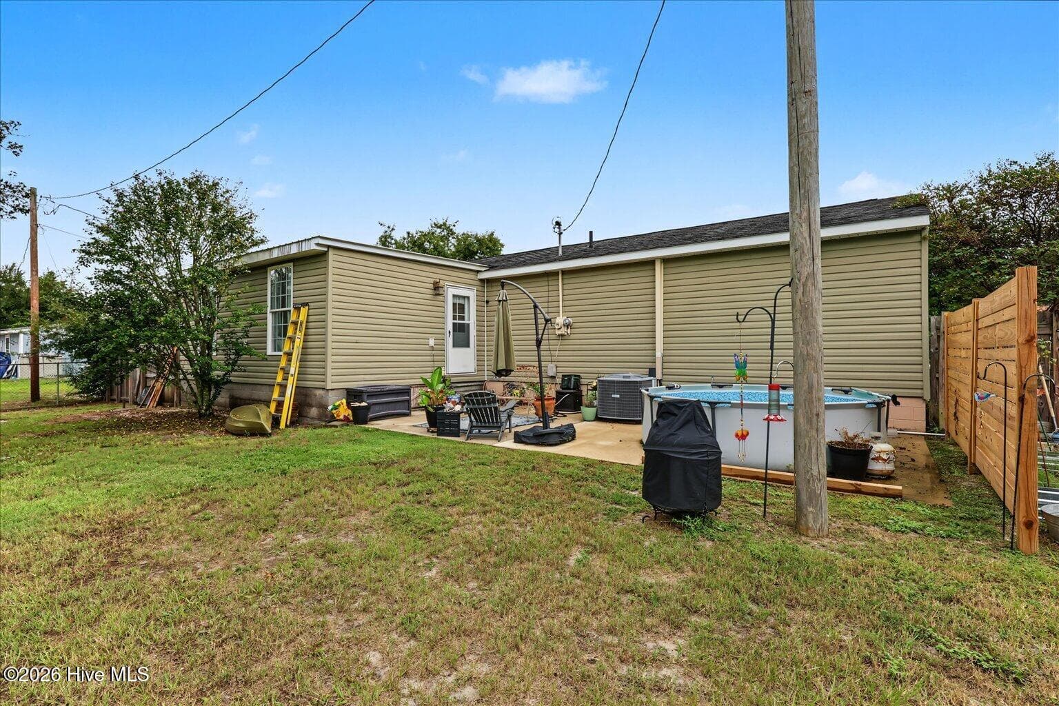 Single Family Residence at 121 Freshwater Drive, Hubert, NC 28539, photo 35 of 49