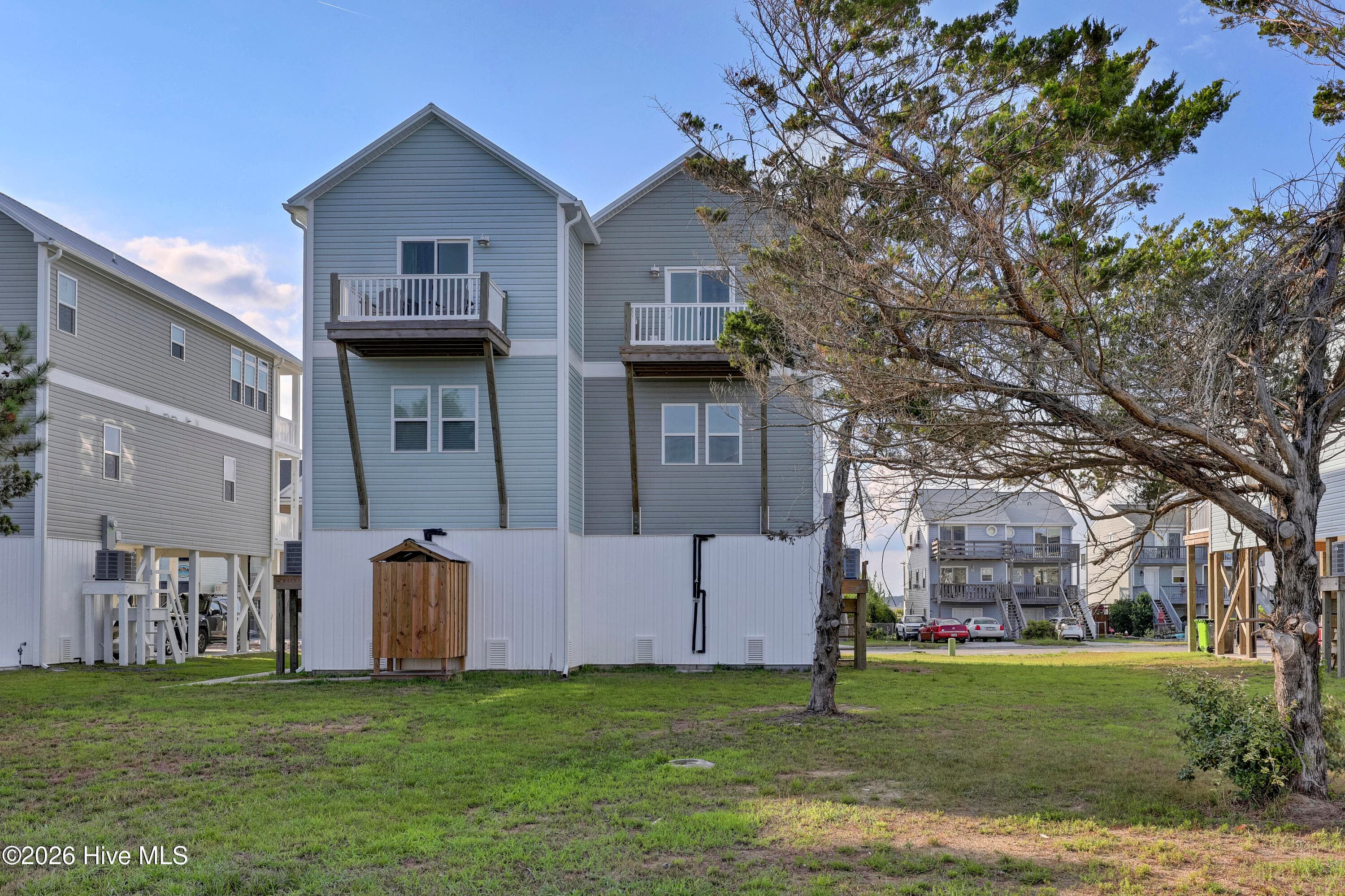 Townhouse at 144 Sea Gull Lane 6b, North Topsail Beach, NC 28460, photo 29 of 32