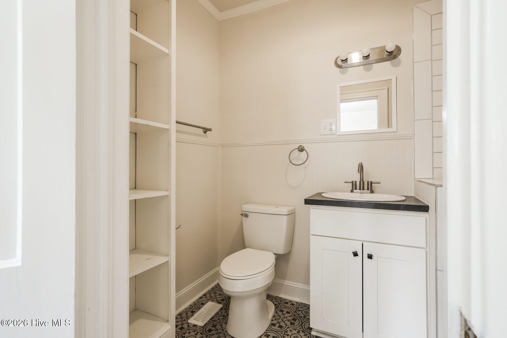 Single Family Residence at 319 E Main Street, Washington, NC 27889, photo 23 of 54