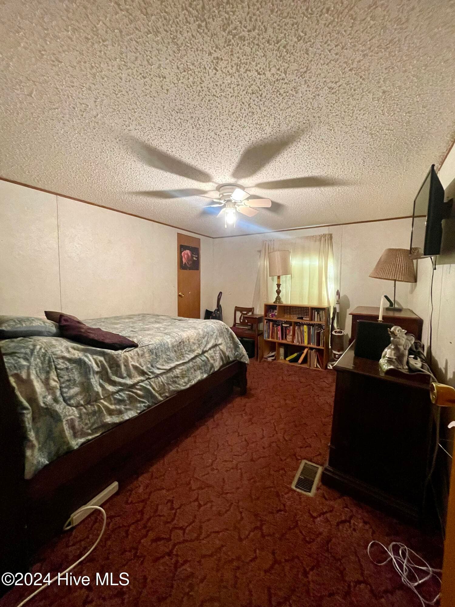 Manufactured Home at 1109 Beegee Lane, Williamston, NC 27892, Williamston, photo 26 of 32