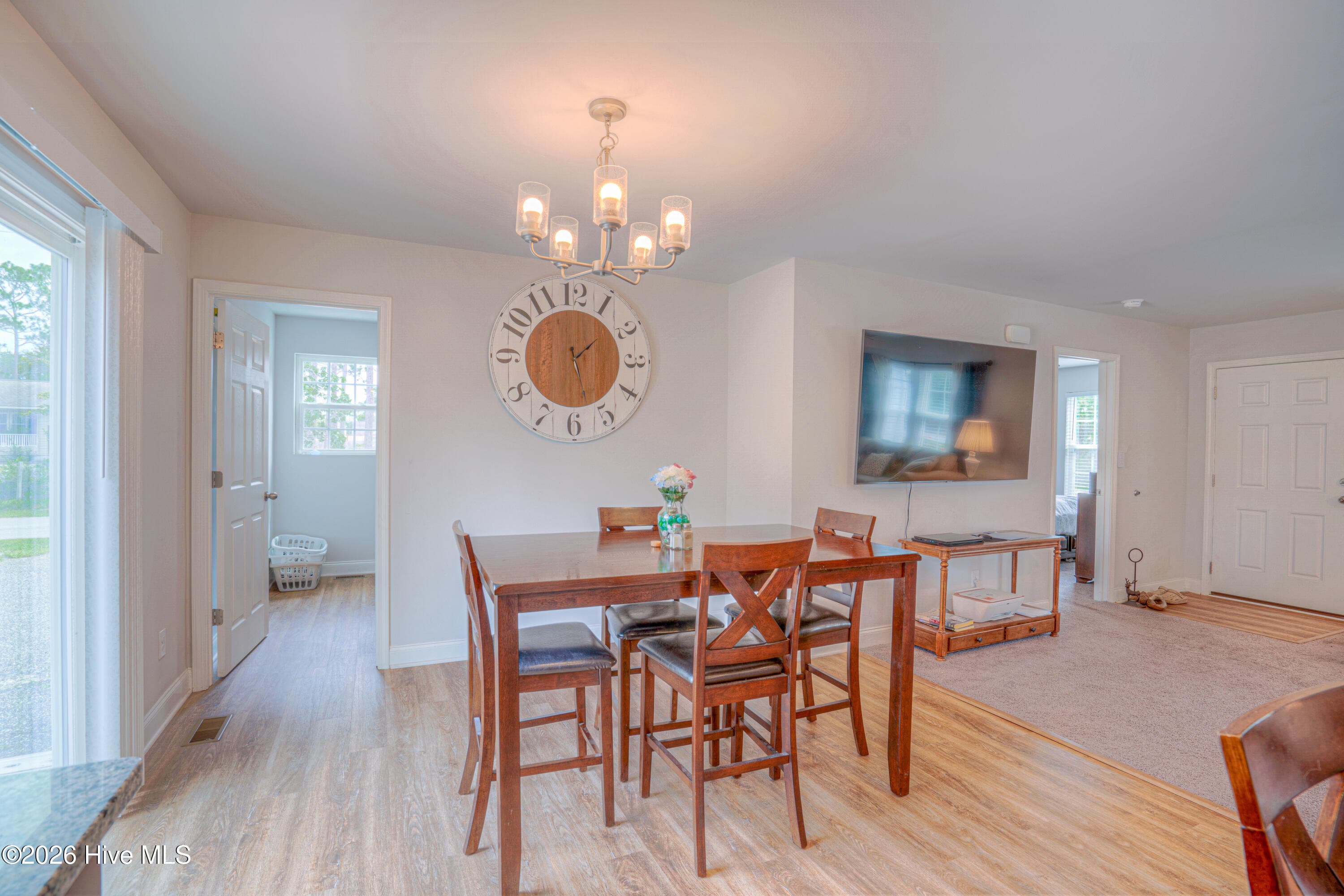 Dining - 1053 Springdale Road, Southport, NC 28461