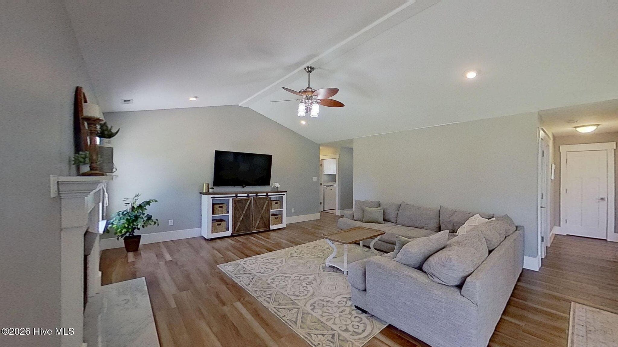 Single Family Residence at 1129 Coral Reef Drive, New Bern, NC 28560, photo 22 of 68
