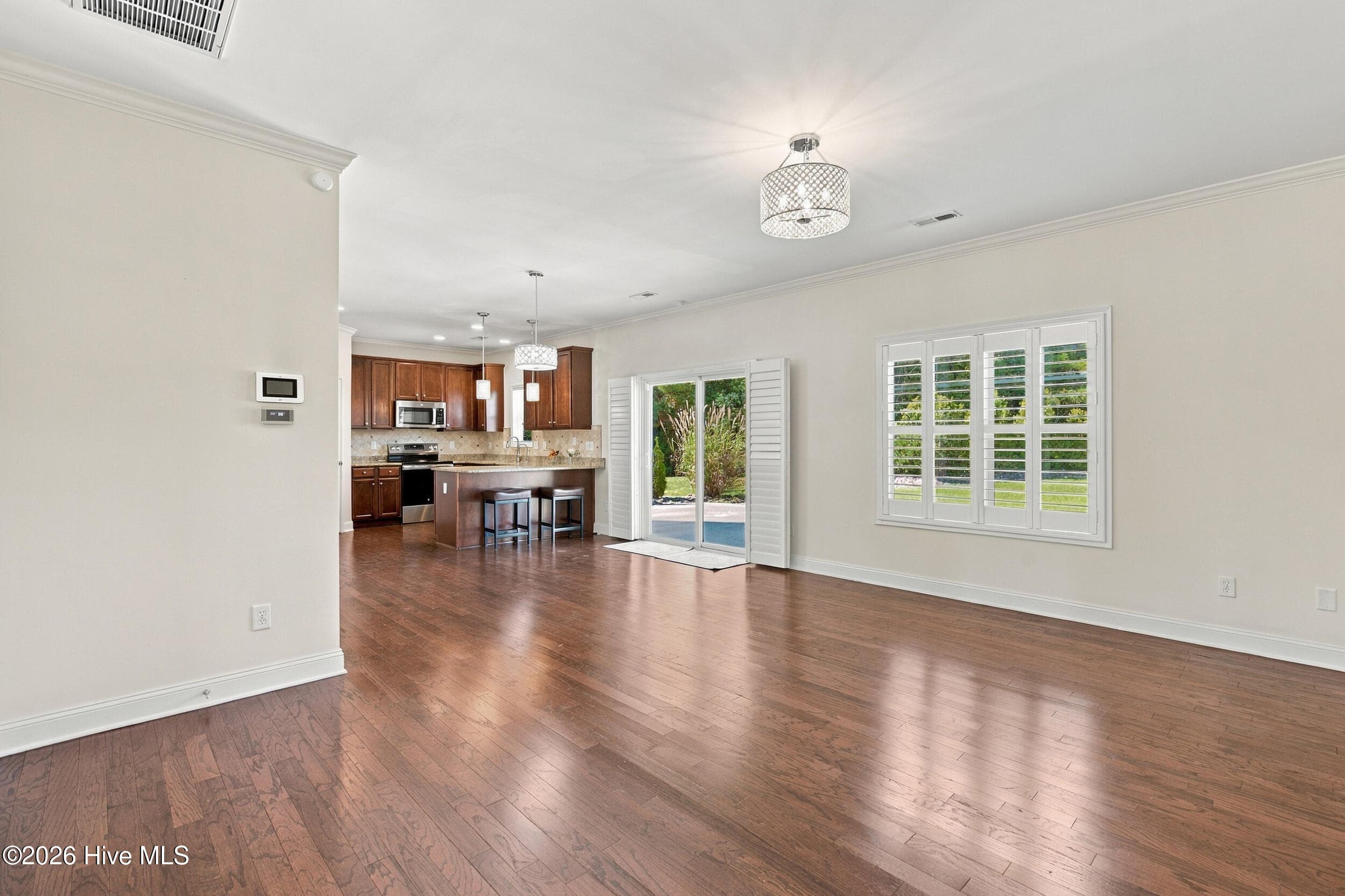 Single Family Residence at 1570 Stones Edge Loop, Wilmington, NC 28405, photo 7 of 64