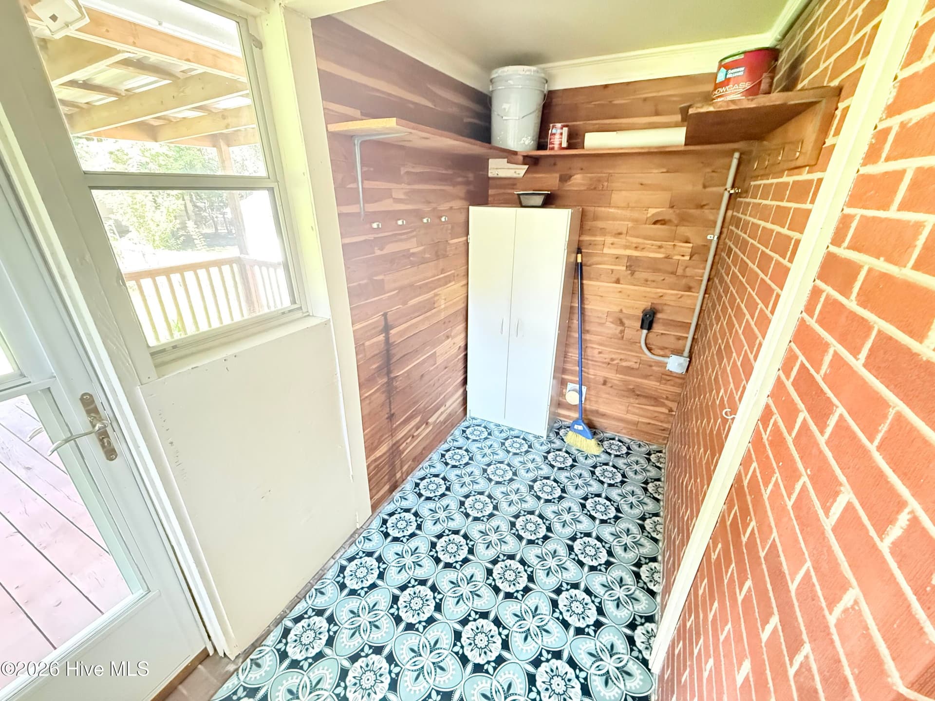 Single Family Residence at 501 N Chestnut Street, Mount Olive, NC 28365, photo 21 of 26