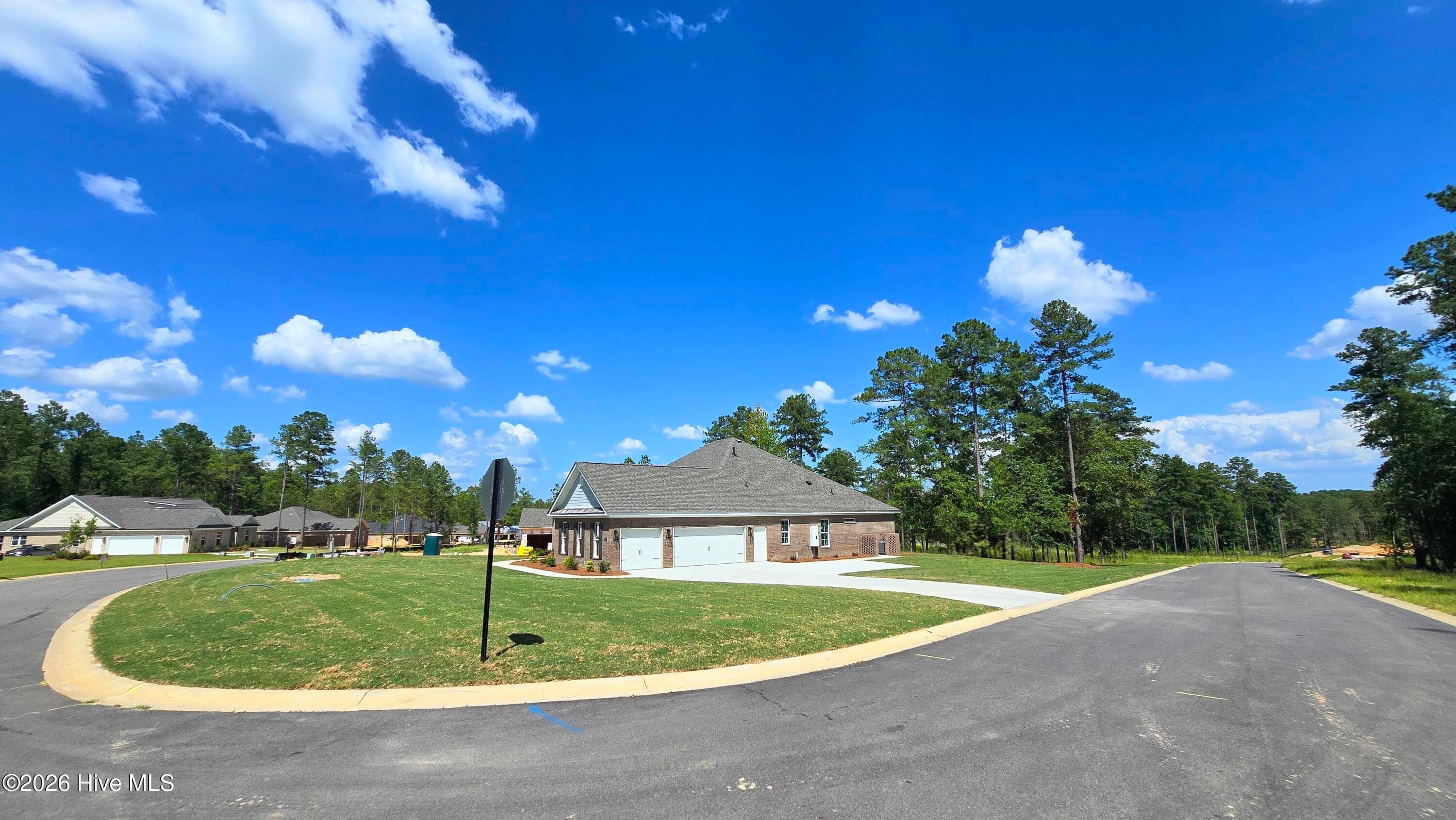 Single Family Residence at 10382 Helmsdale Drive, Aiken, SC 29803, photo 8 of 109