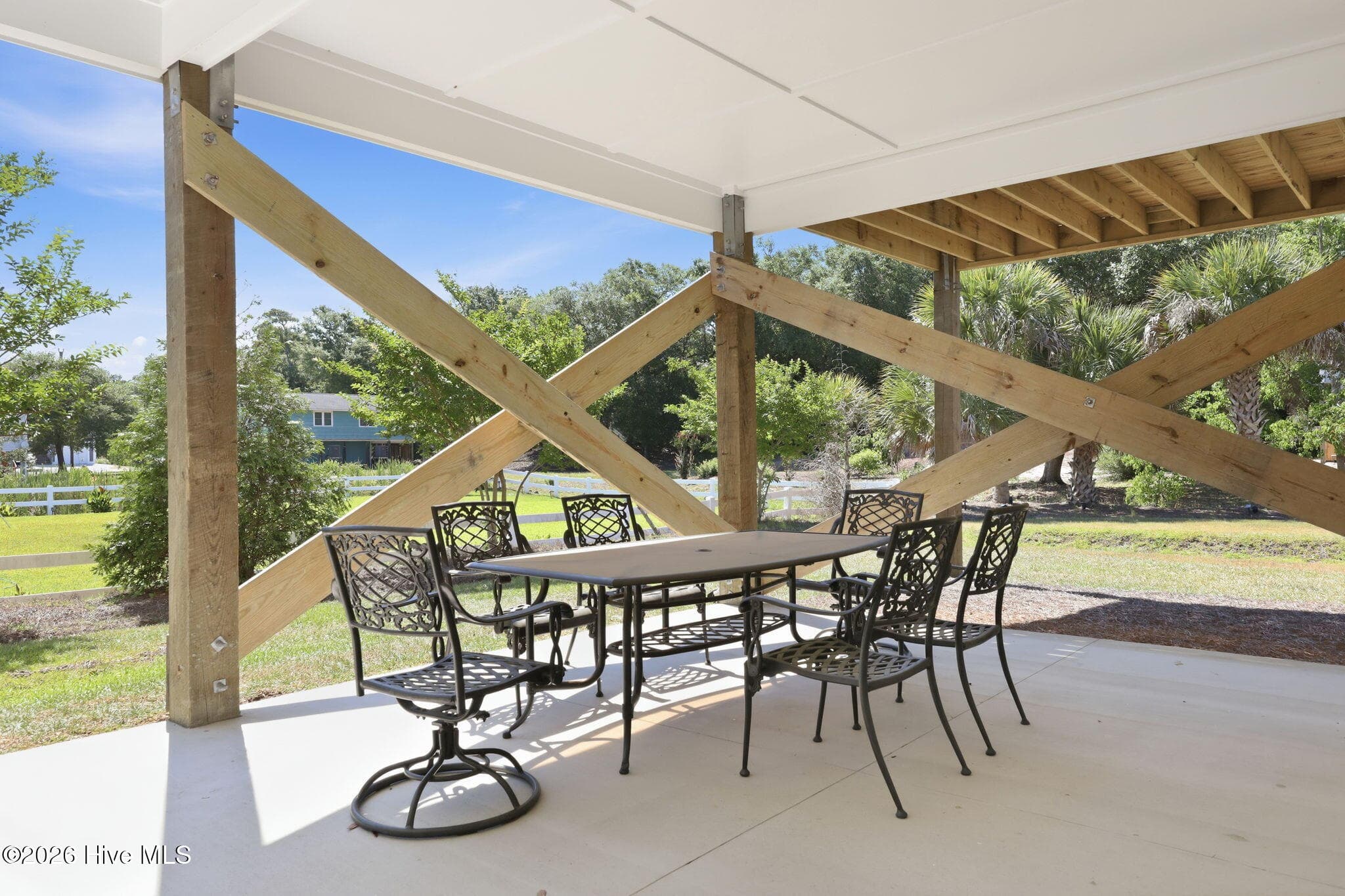 Single Family Residence at 7205 Sound Drive, Emerald Isle, NC 28594, photo 35 of 47