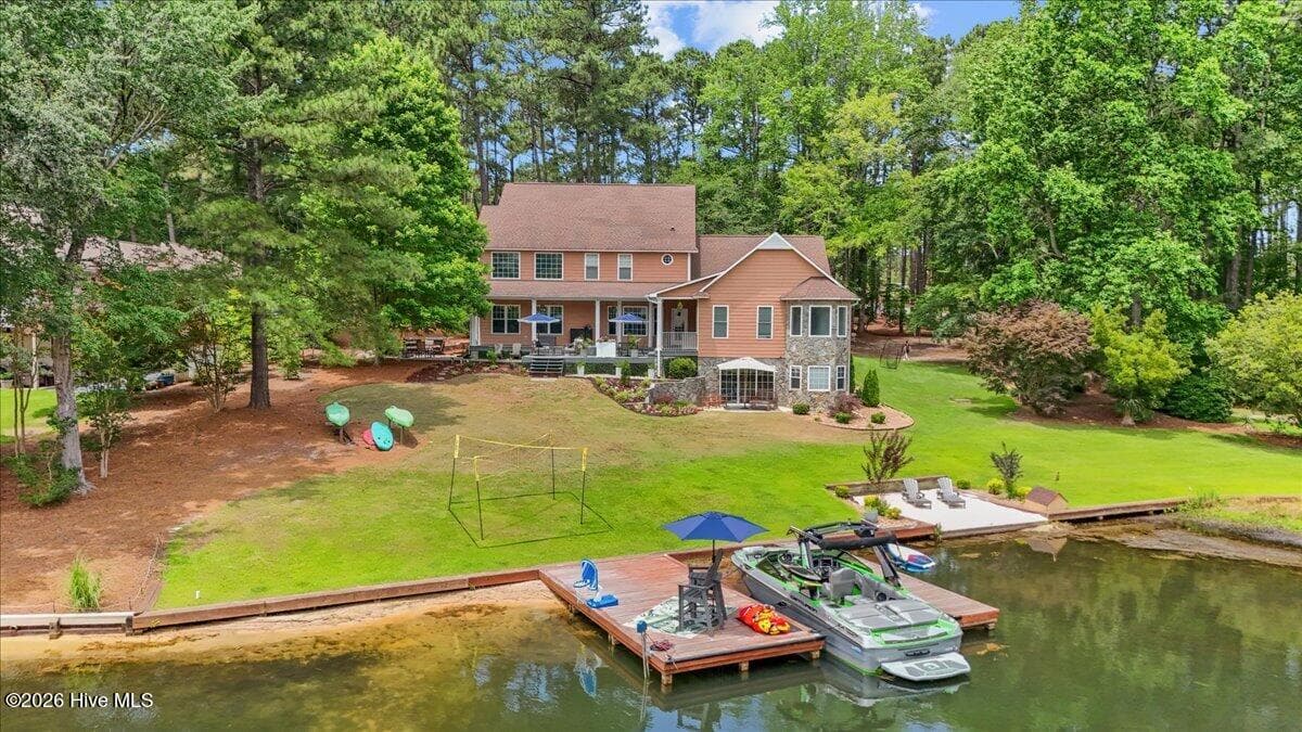 Single Family Residence at 101 Vanore Road, West End, NC 27376, photo 5 of 82