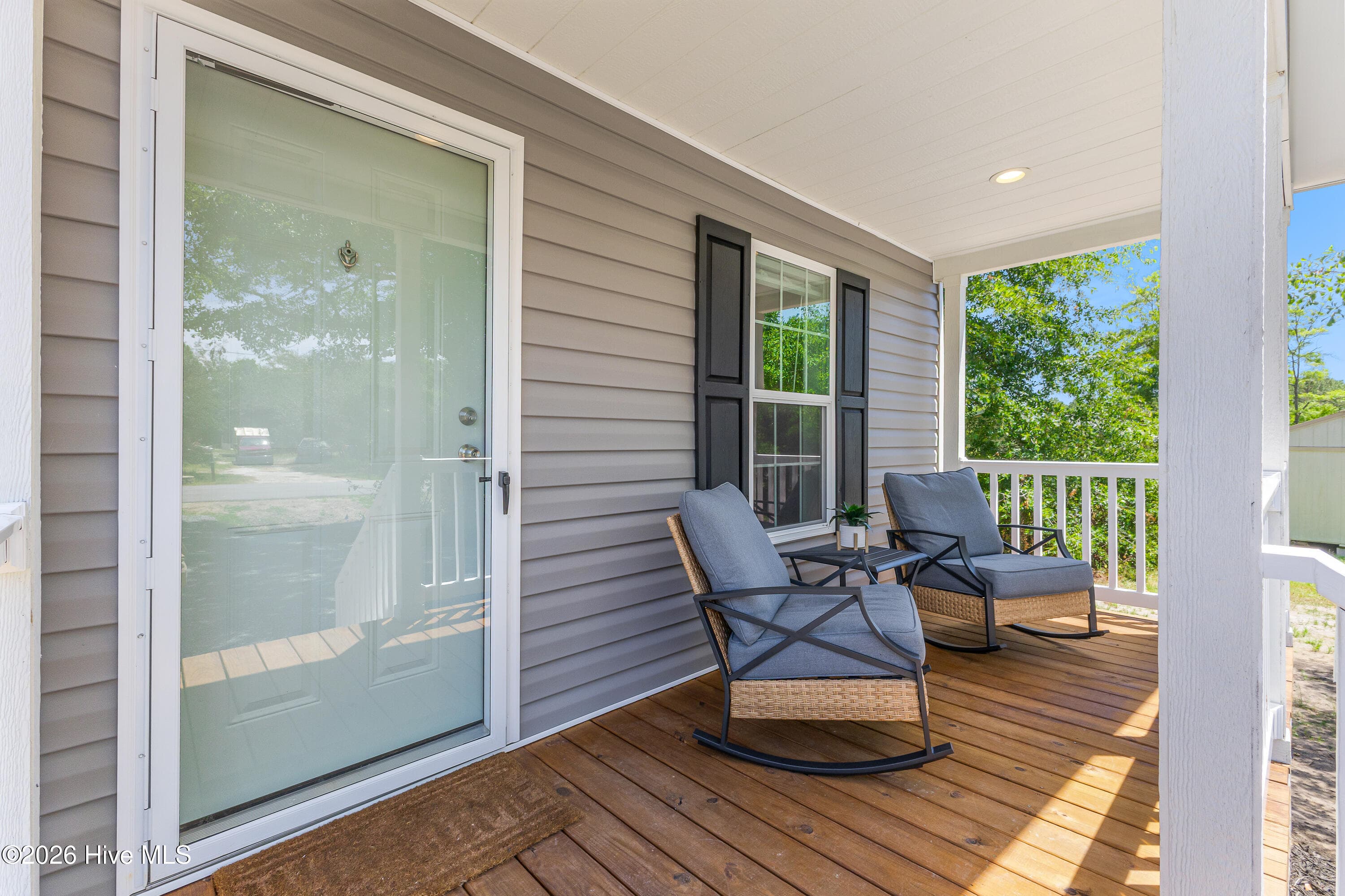 Manufactured Home at 4344 4th Street SE, Southport, NC 28461, photo 9 of 50