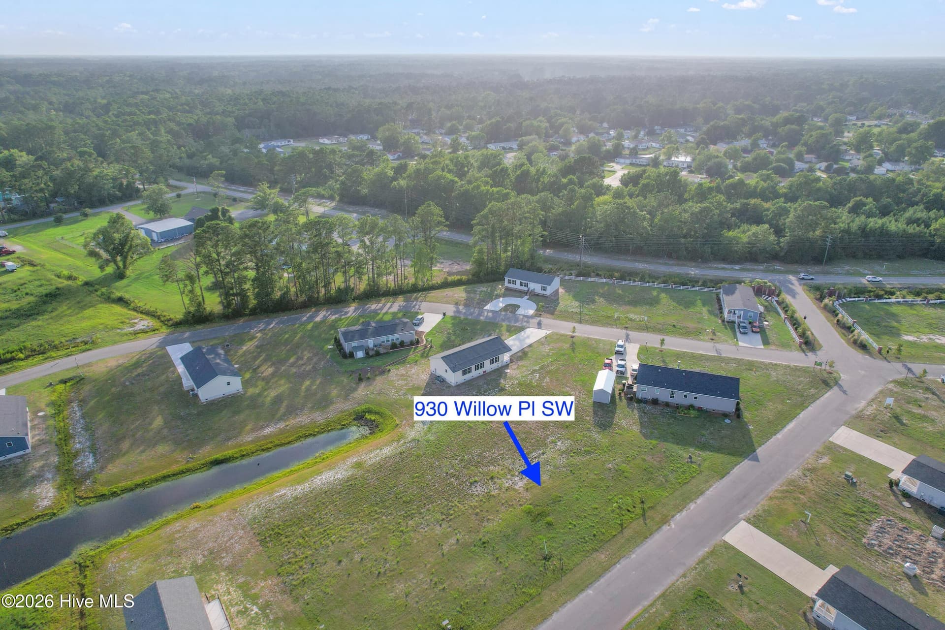 Manufactured Home at 930 Willow Place SW, Calabash, NC 28467, photo 30 of 32