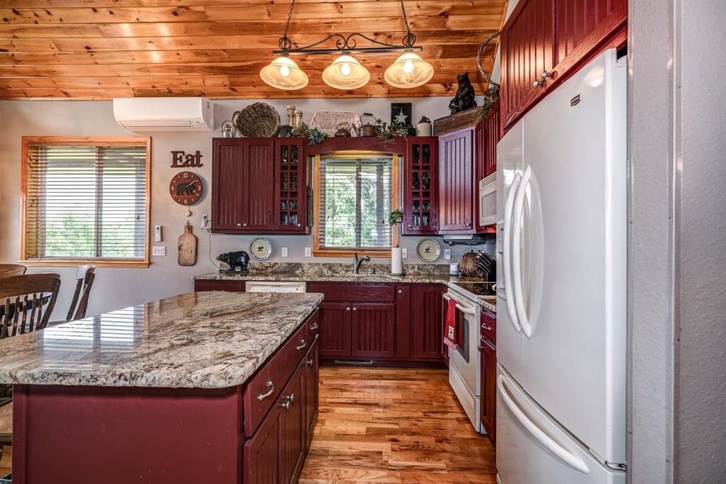 Single Family Residence at 78 Hawk Nest Place, Murphy, NC 28906, photo 24 of 83