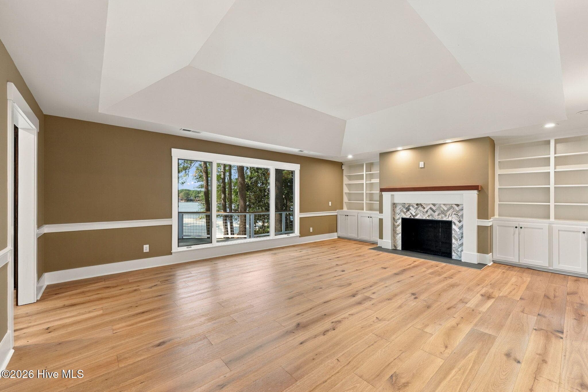 Single Family Residence at 315 Lake Forest Drive SW, Pinehurst, NC 28374, photo 9 of 72