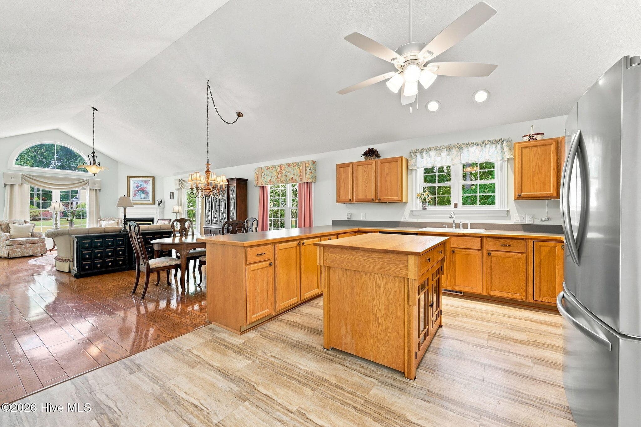 Single Family Residence at 101 Pamlico Place, Chocowinity, NC 27817, photo 21 of 57
