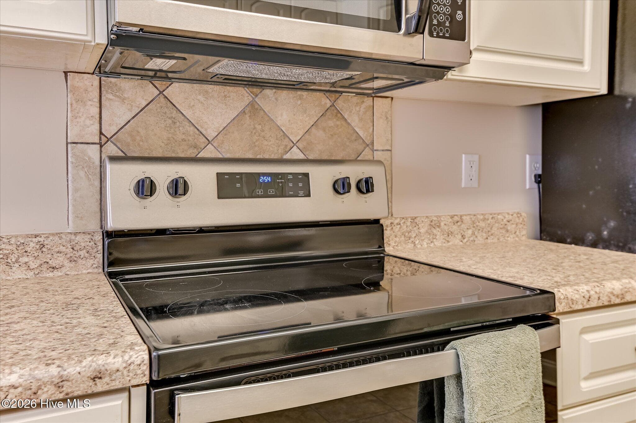Single Family Residence at 4151 Day Road, Martinez, GA 30907, photo 10 of 28