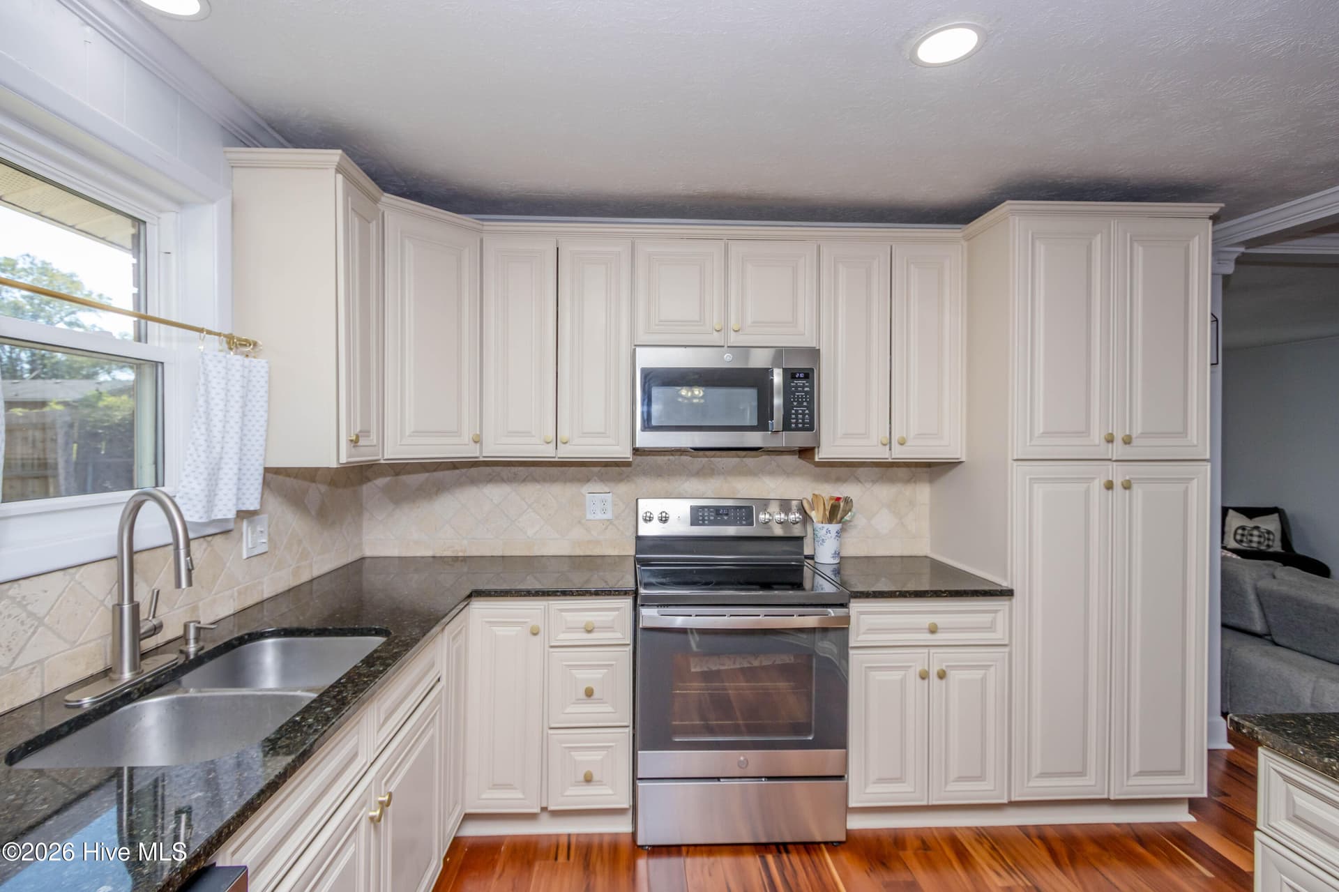 Single Family Residence at 404 Old Anderson Road, Martinez, GA 30907, photo 22 of 47