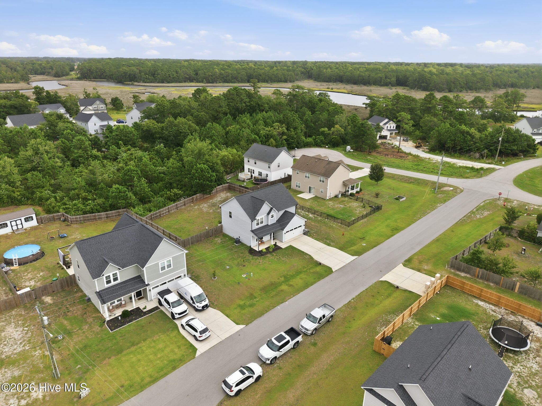Single Family Residence at 284 E Ivybridge Drive, Hubert, NC 28539, photo 19 of 55