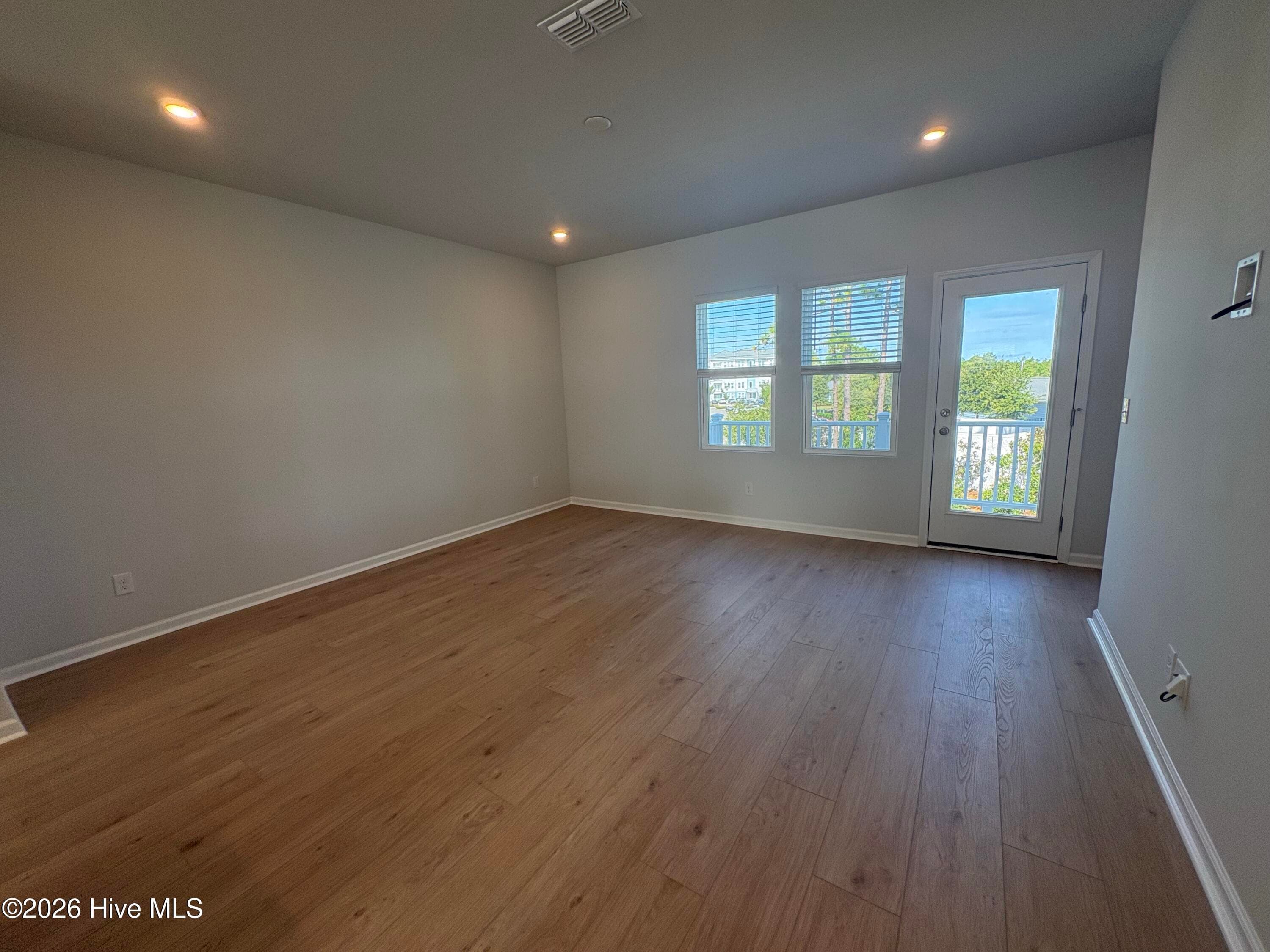 Living Room - 233 Pelican Flight Loop, Wilmington, NC 28412
