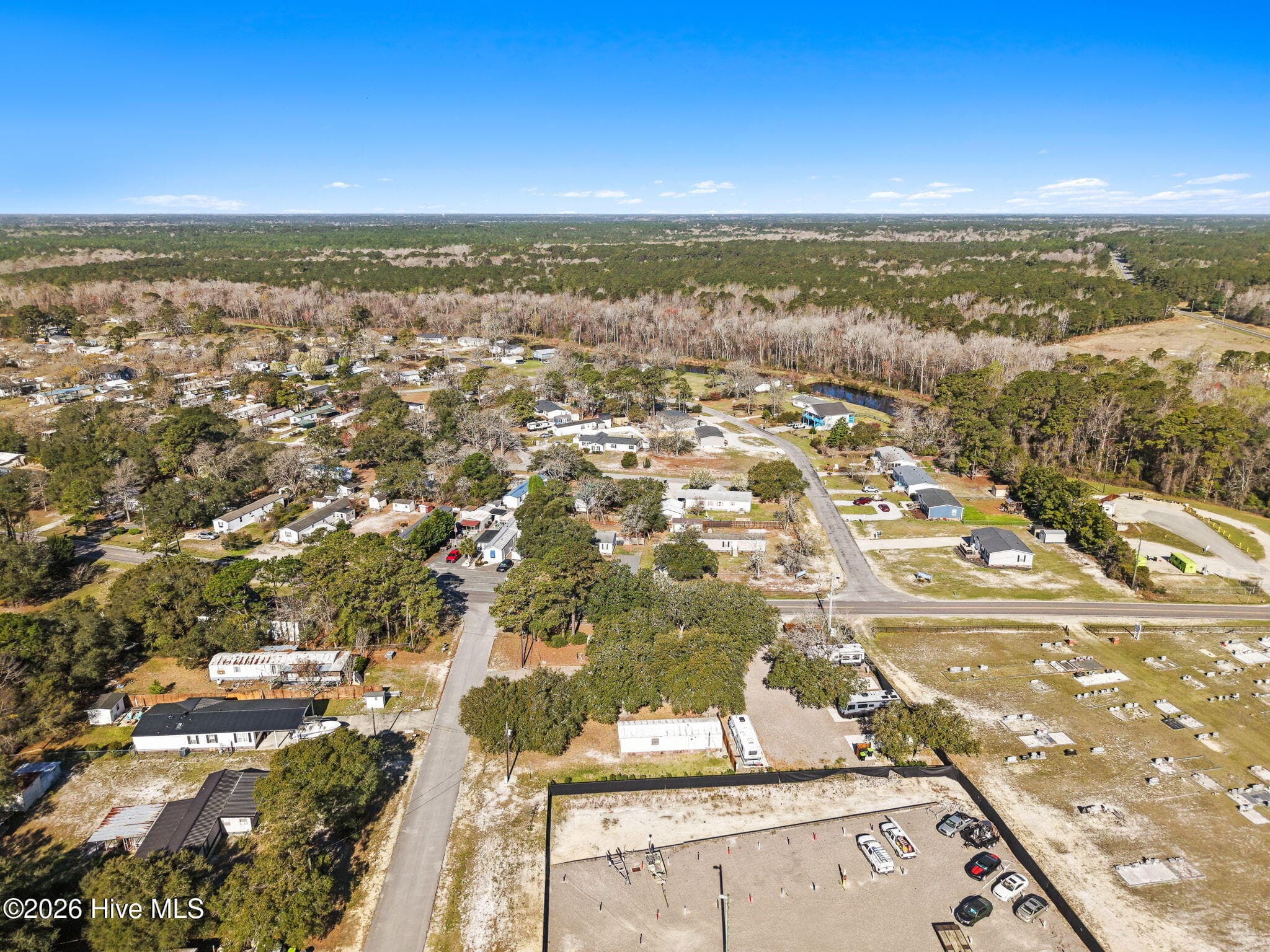 Manufactured Home at 2046 Elk Road SW, Supply, NC 28462, Supply, photo 16 of 28