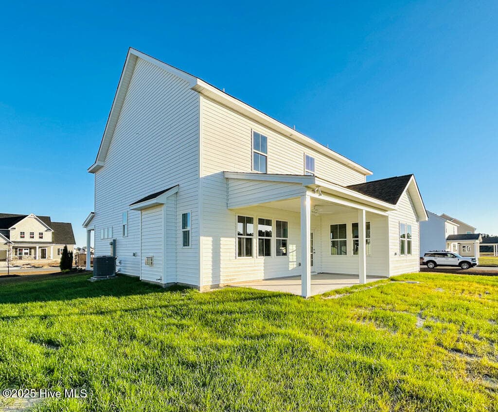 SIMILAR PHOTO - 814 Tupelo Tree Drive, Hubert, NC 28539