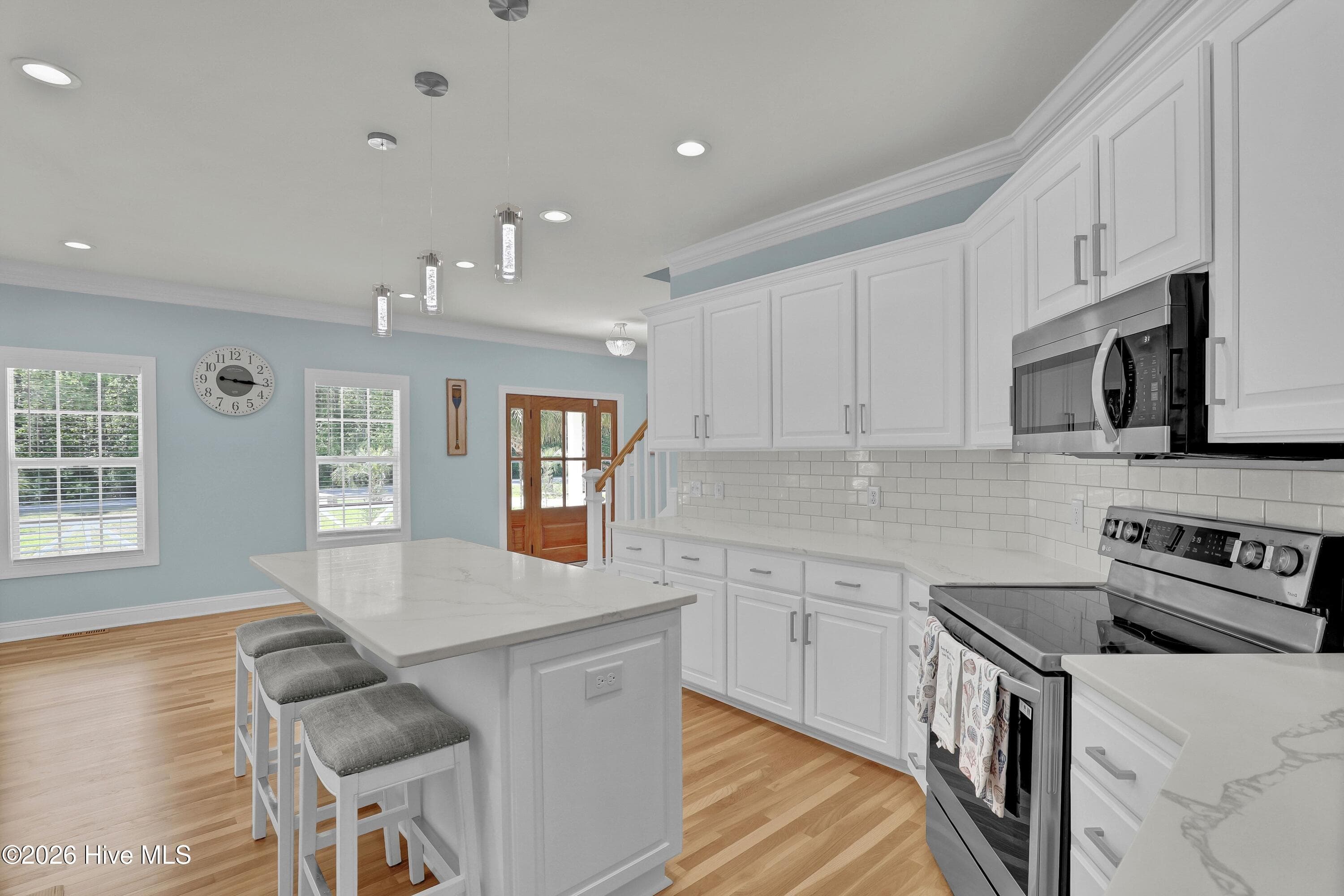 Single Family Residence at 353 Washington Acres Road, Hampstead, NC 28443, photo 16 of 68