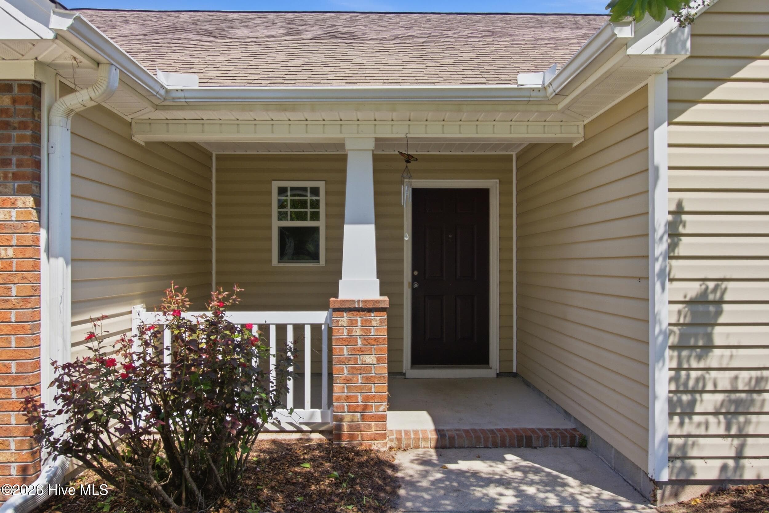 Front - 209 Hawks Bluff Drive, New Bern, NC 28560