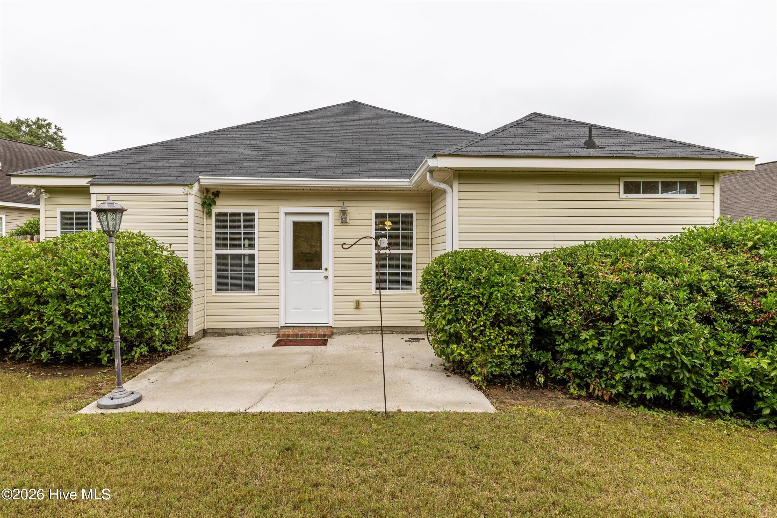 Single Family Residence at 2071 Summerton Circle, Evans, GA 30809, photo 9 of 42