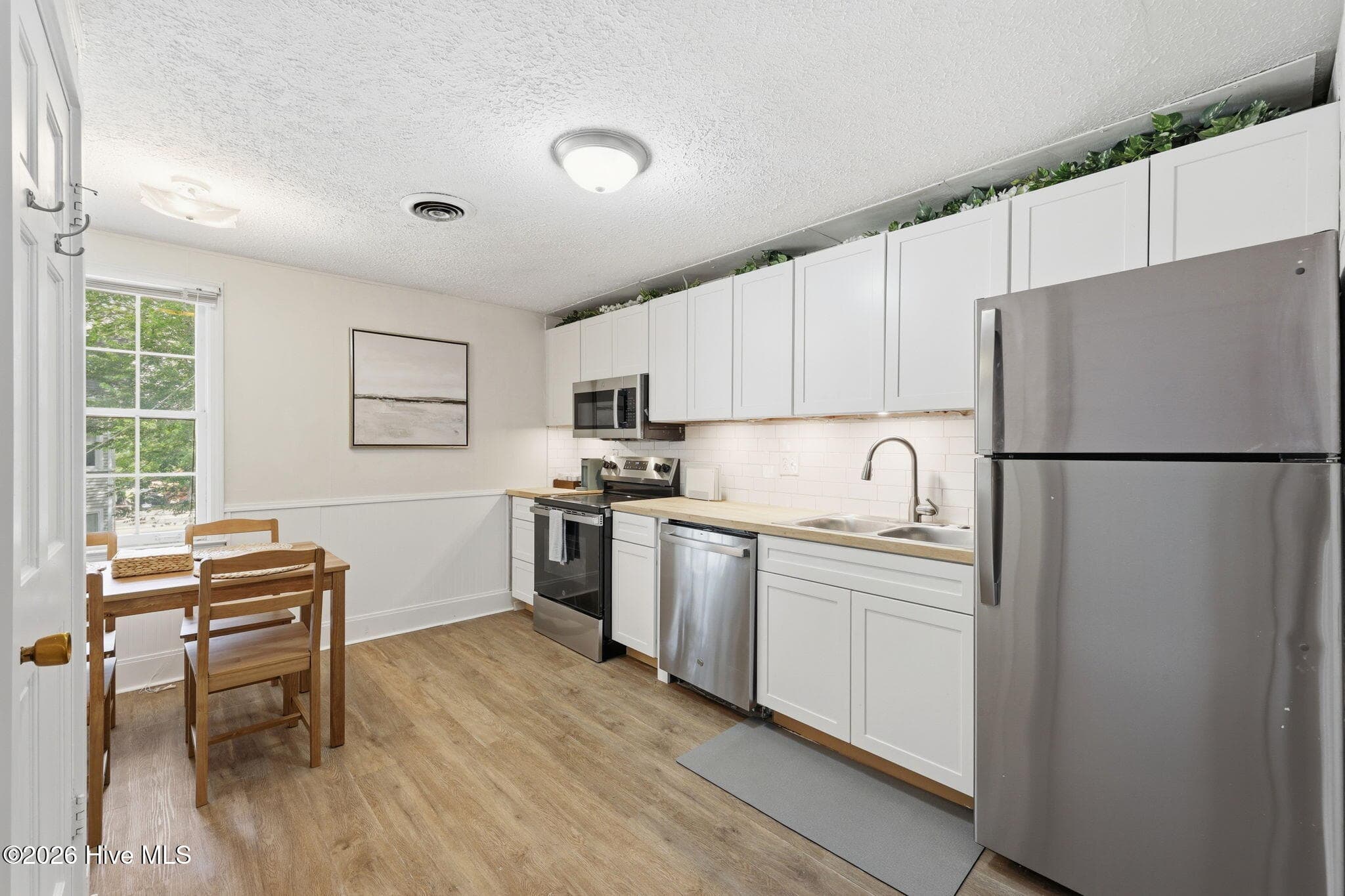 Kitchen / Dining - 328 River Walk, New Bern, NC 28560