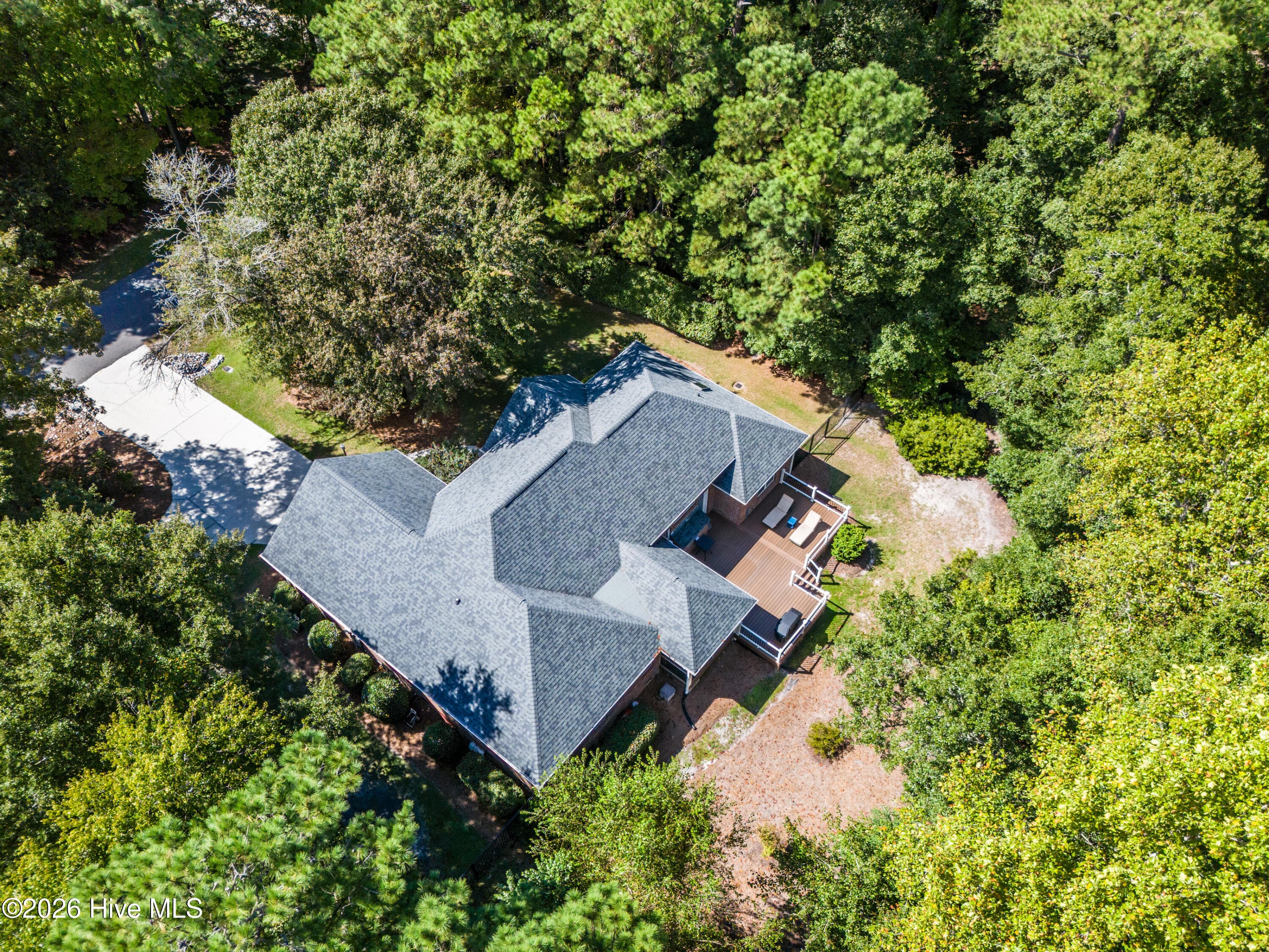 Single Family Residence at 645 Sawgrass Road, Hampstead, NC 28443, photo 34 of 47