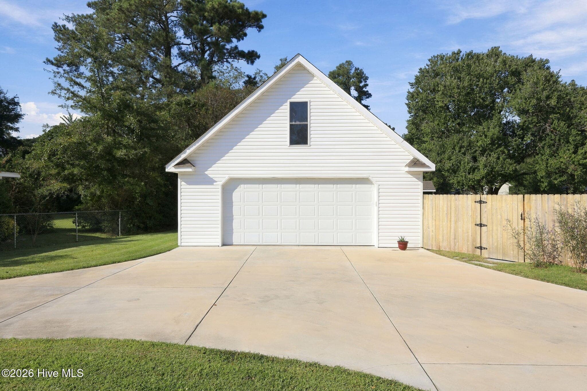 Single Family Residence at 1738 Trent Boulevard, New Bern, NC 28560, New Bern, photo 43 of 64