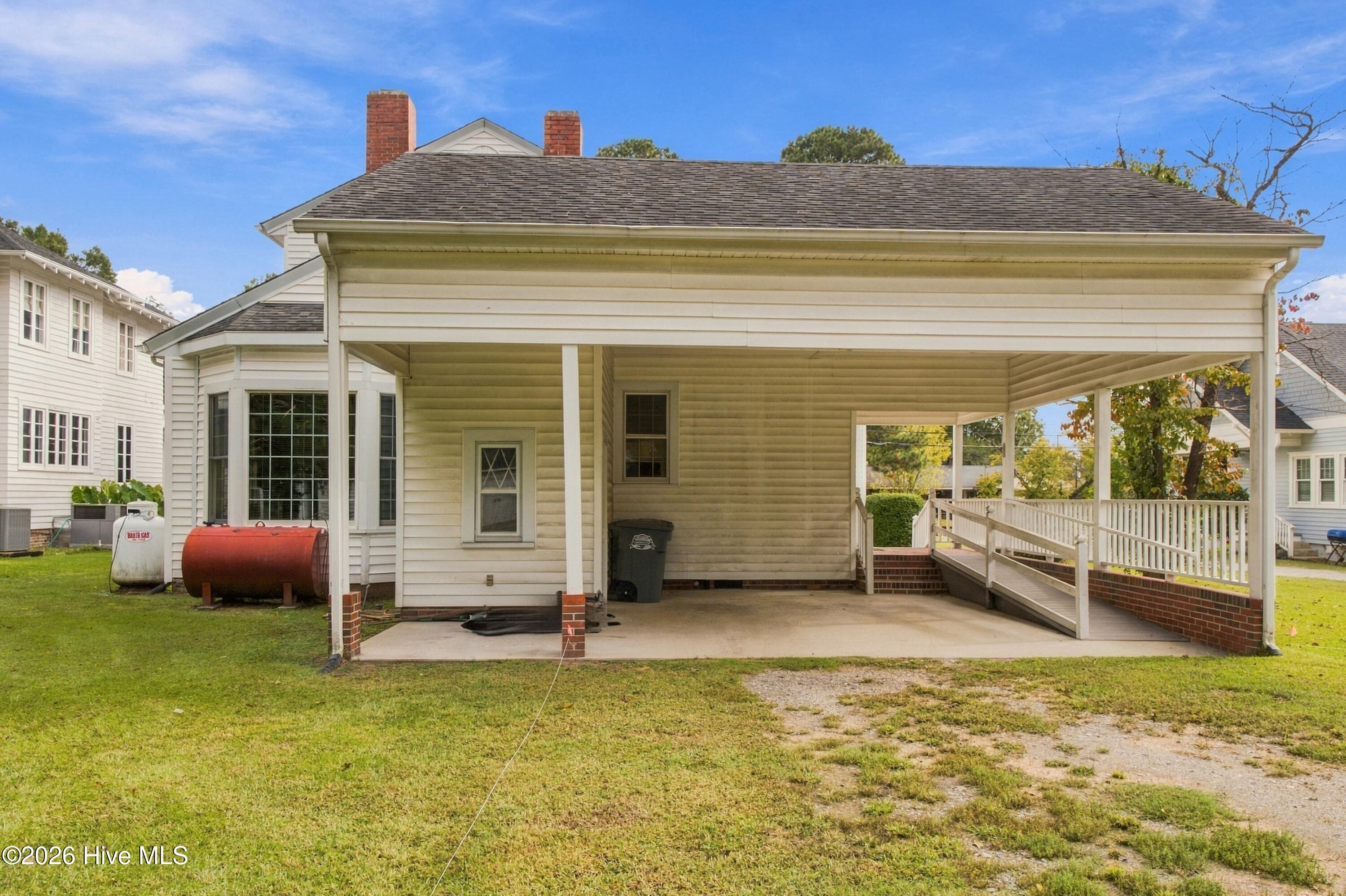Single Family Residence at 407 S King Street, Windsor, NC 27983, photo 14 of 146
