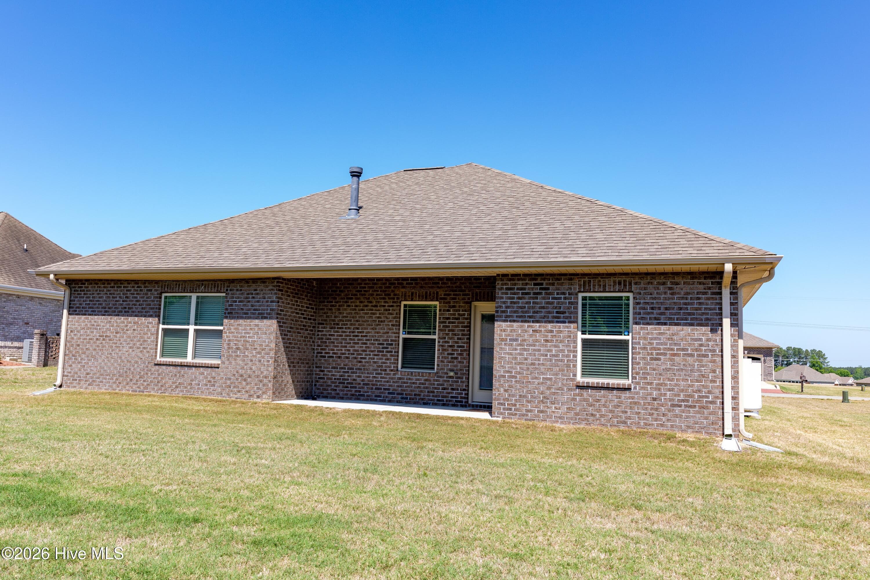 Single Family Residence at 208 S Merganser Drive, Pikeville, NC 27863, photo 6 of 66