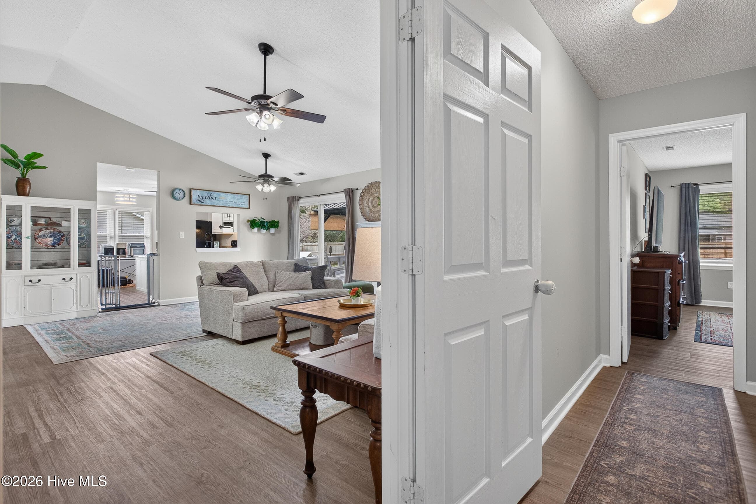 Single Family Residence at 106 Quartz Drive, Jacksonville, NC 28540, photo 17 of 39