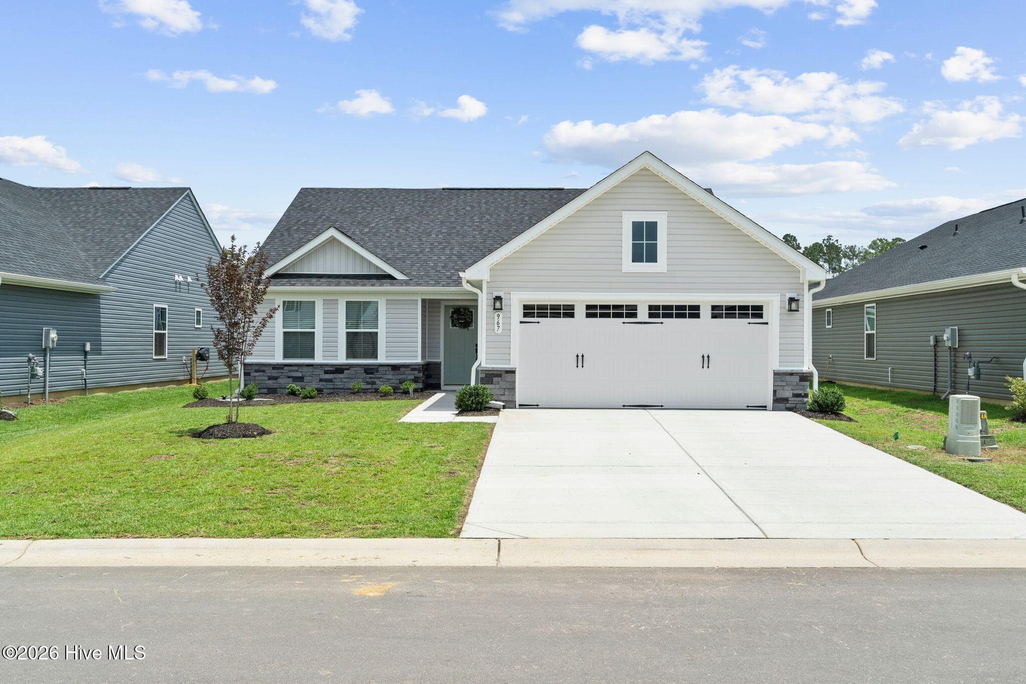 DRIVEWAY AND GARAGE - 967 Rindlewood Trail NE, Bolivia, NC 28422