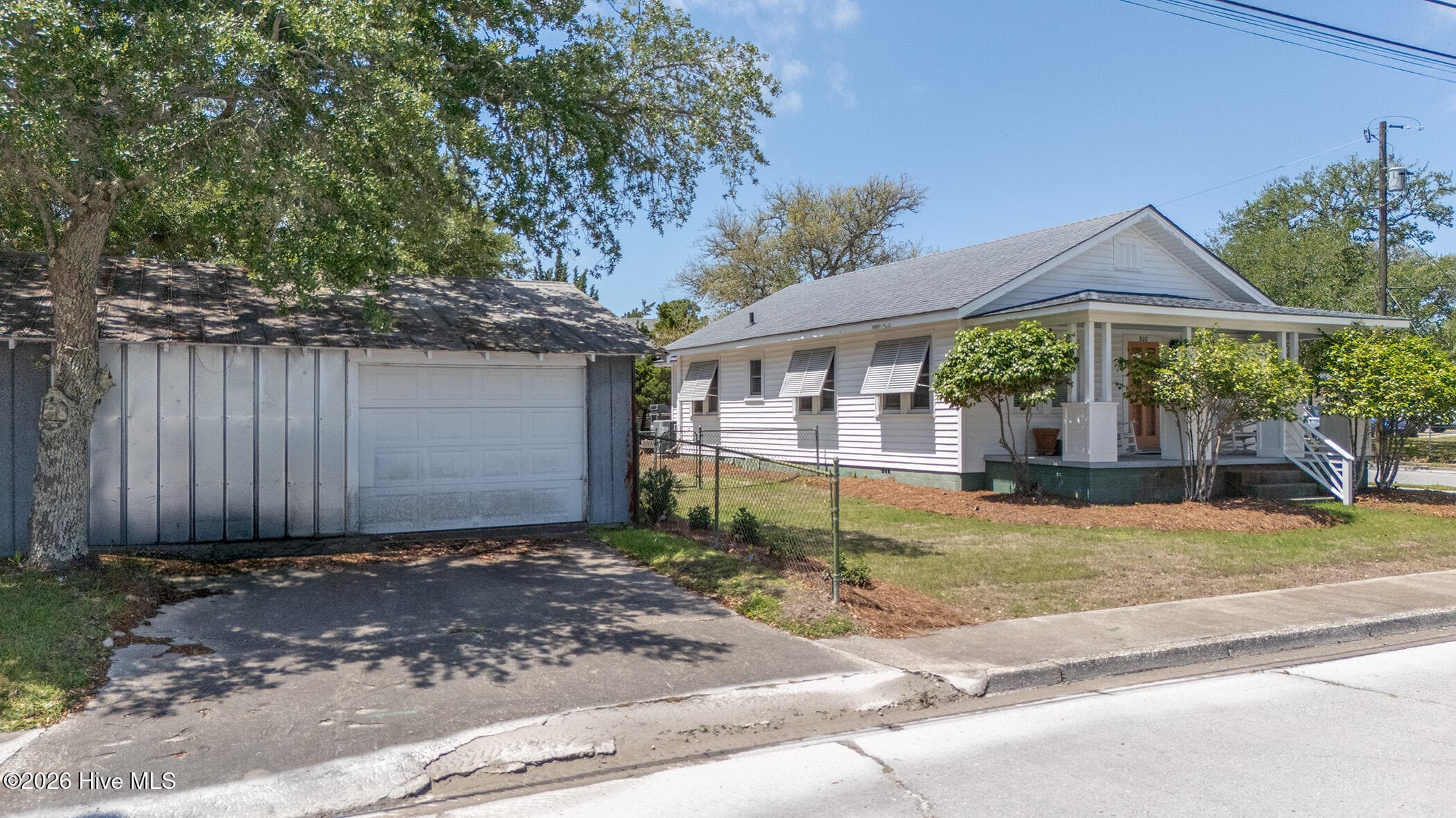 Single Family Residence at 800 Mulberry Street, Beaufort, NC 28516, photo 34 of 48
