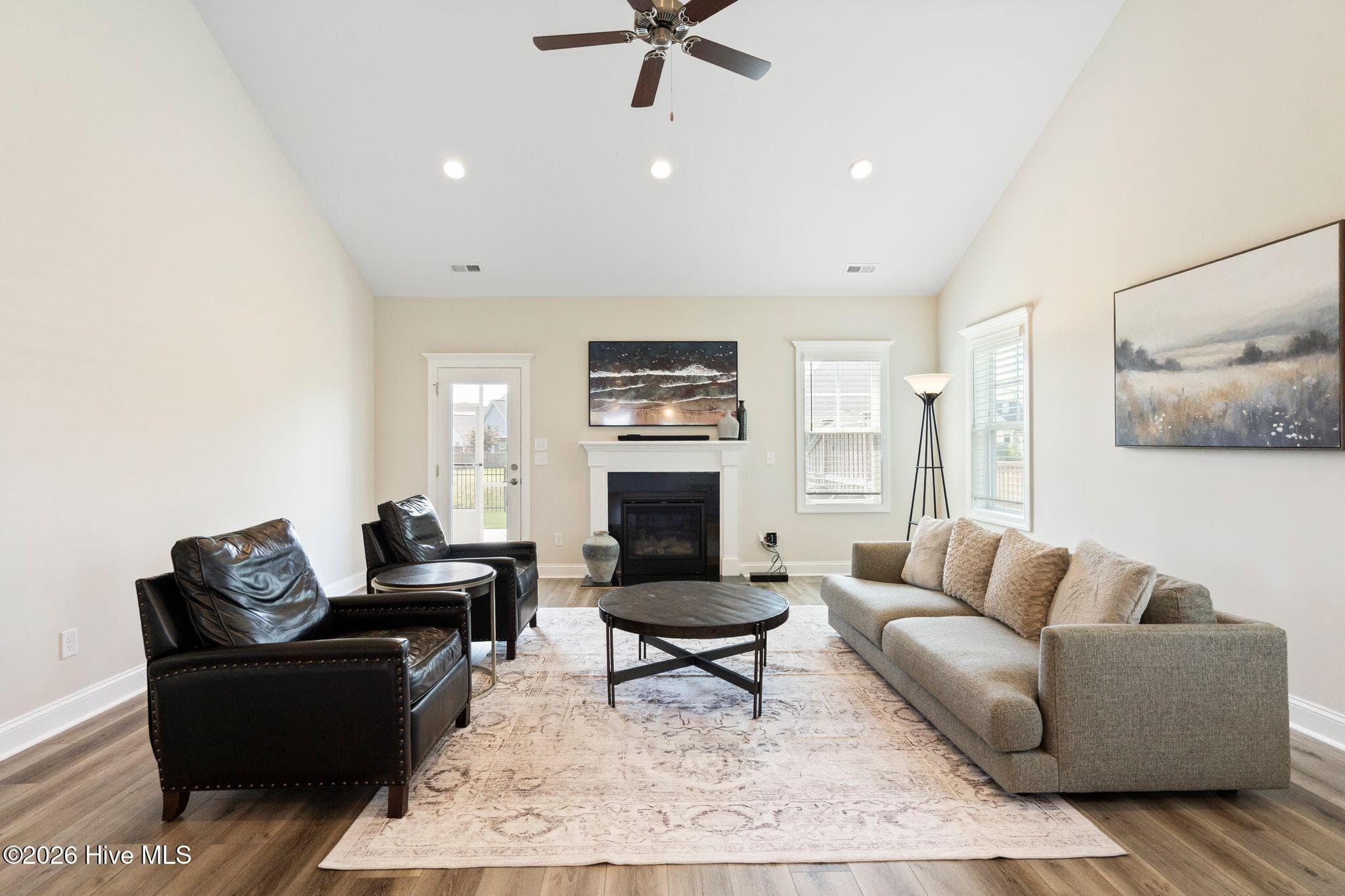 Single Family Residence at 6048 Sand Ridge Avenue, Wilmington, NC 28409, photo 18 of 65