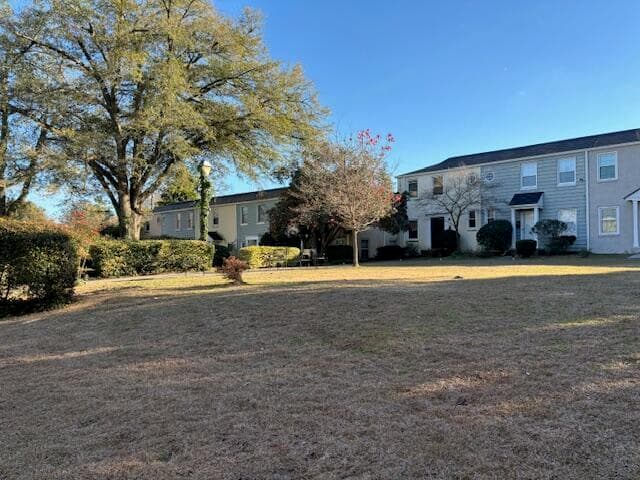 Townhouse at 801 Monte Sano Avenue Apt D3, Augusta, GA 30904, photo 11 of 12