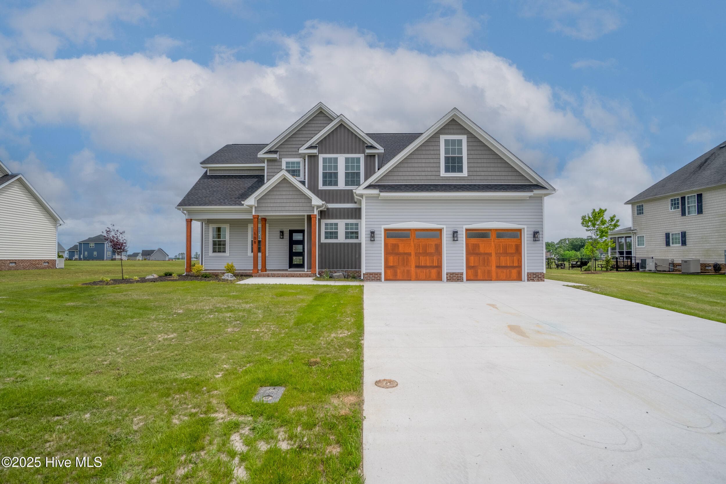 Single Family Residence at 3111 Staysail Drive, Elizabeth City, NC 27909, photo 2 of 42
