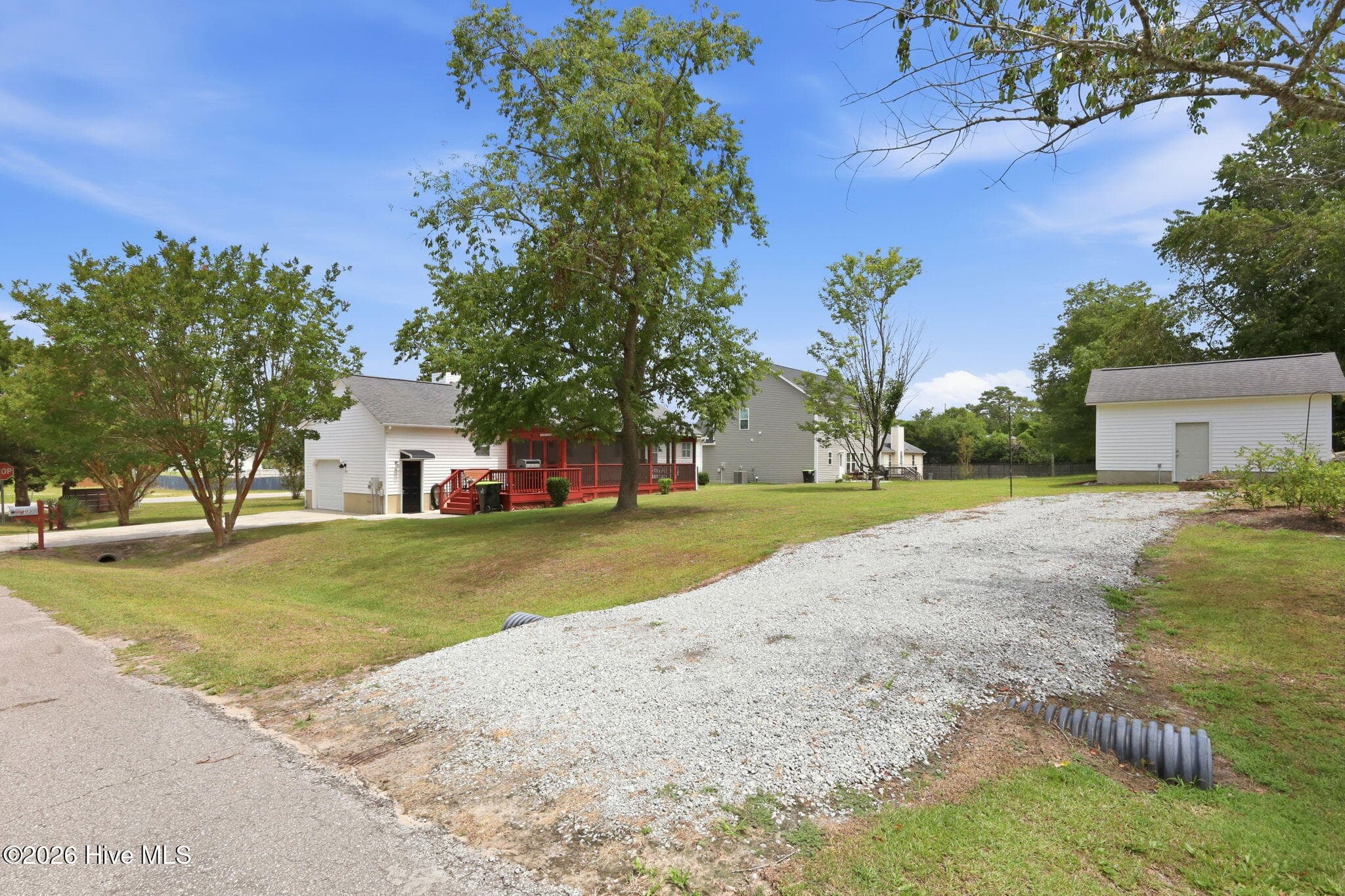 803 Wood Creek Drive, Hubert, NC 28539