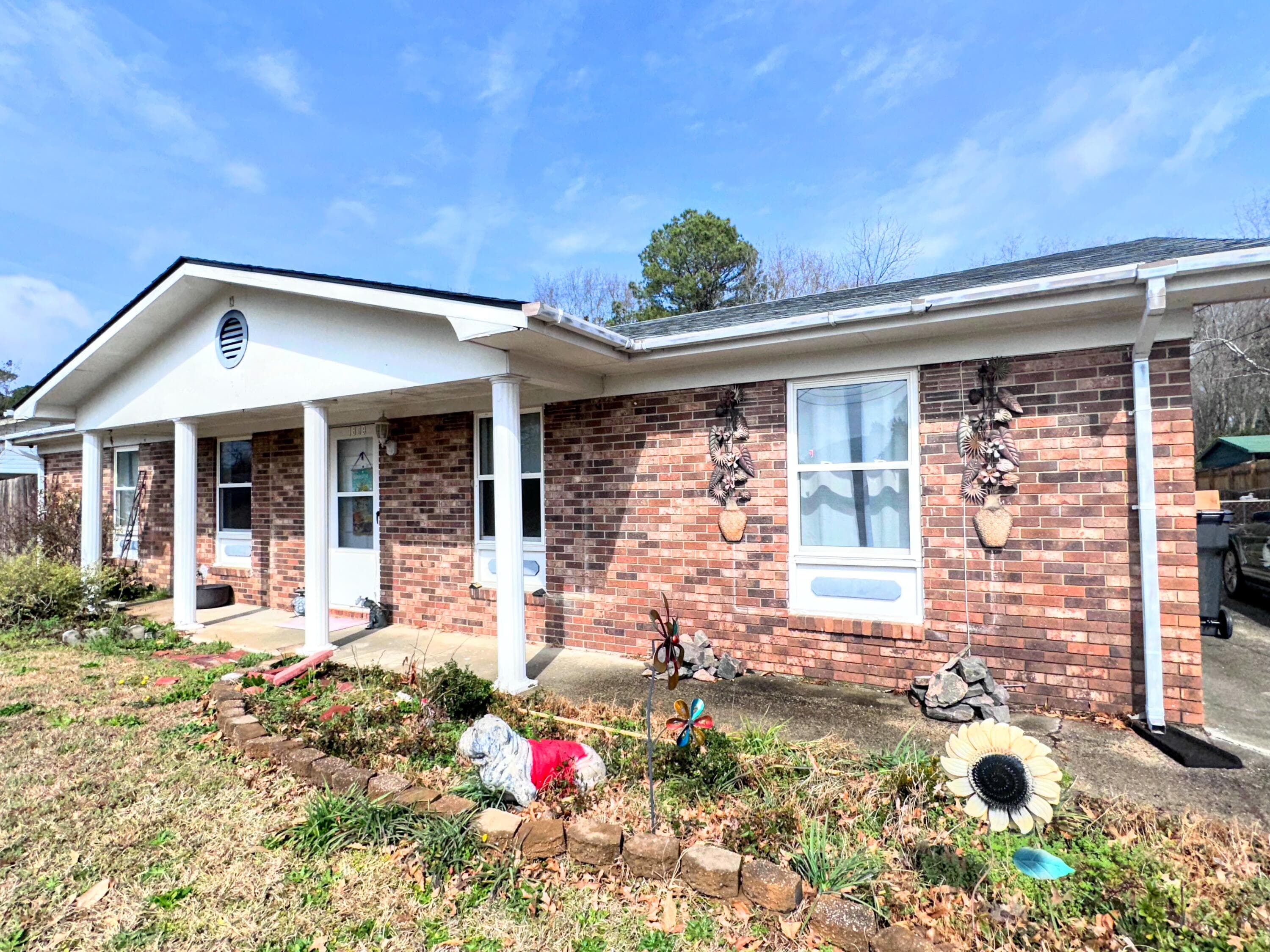 Single Family Residence at 1809 Formosa Drive, Augusta, GA 30906, photo 3 of 22
