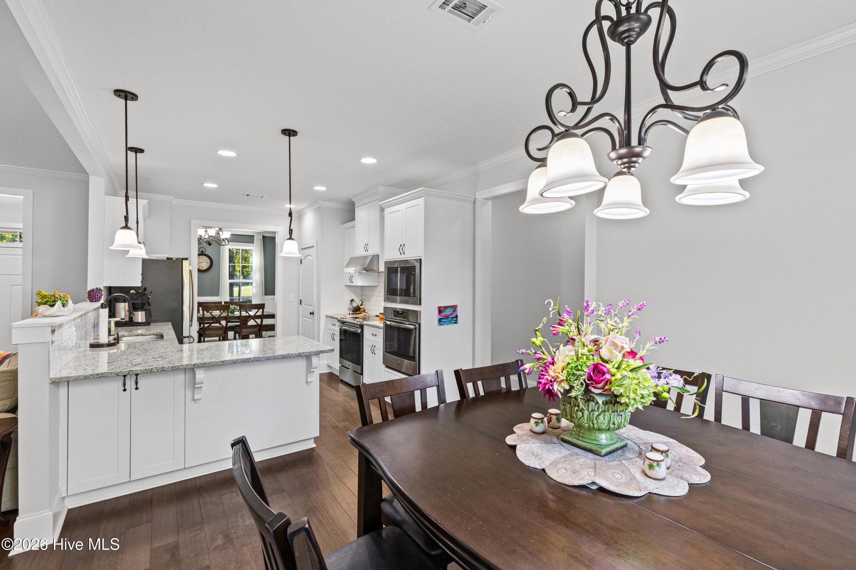 Easy flow into the kitchen - 2016 Edenberry Row, Beech Island, SC 29842