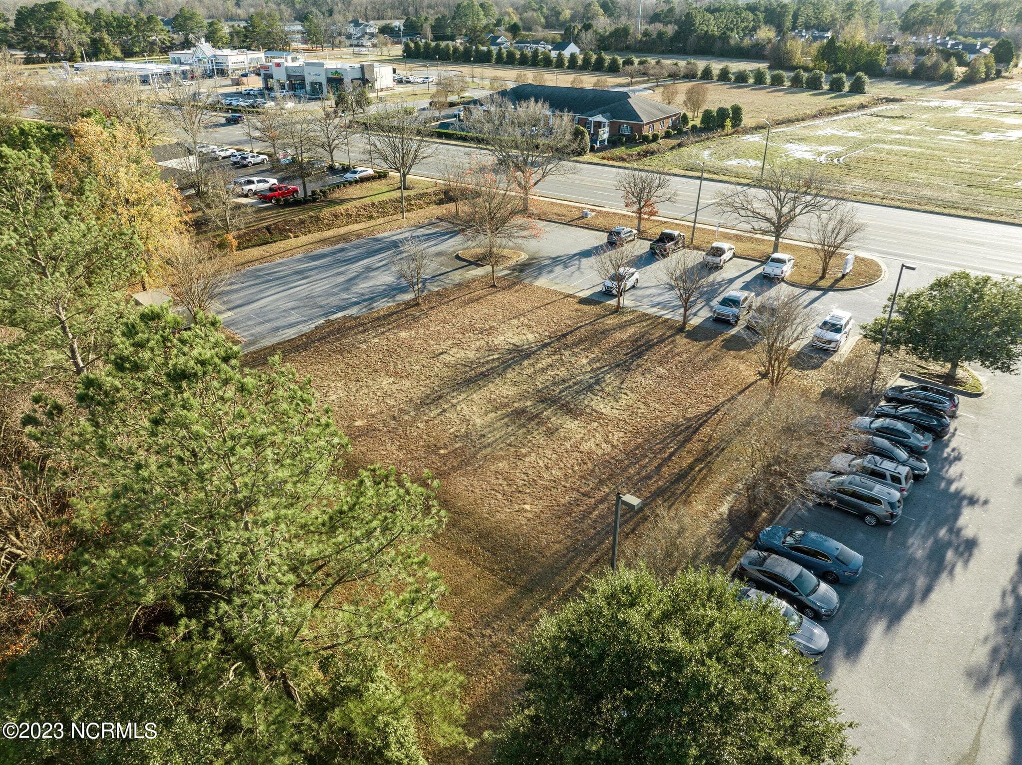 Improved at 1840 W Arlington Boulevard 2c, Greenville, NC 27834, photo 13 of 16