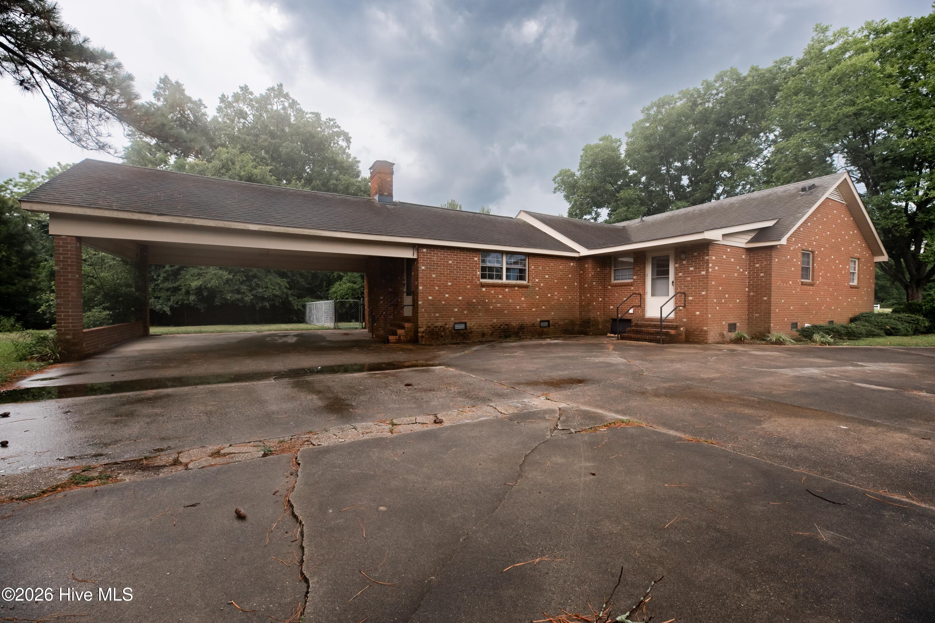 Single Family Residence at 489 Hwy 58 S, Kinston, NC 28504, photo 34 of 156
