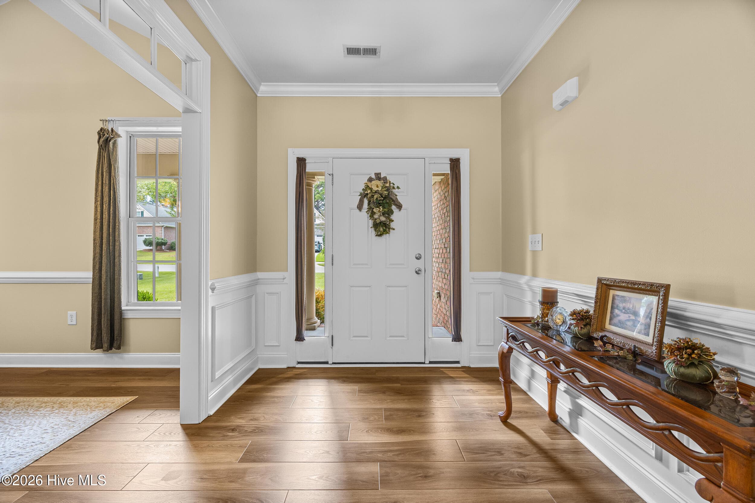 Single Family Residence at 8746 Ramsbury Way, Wilmington, NC 28411, photo 7 of 50